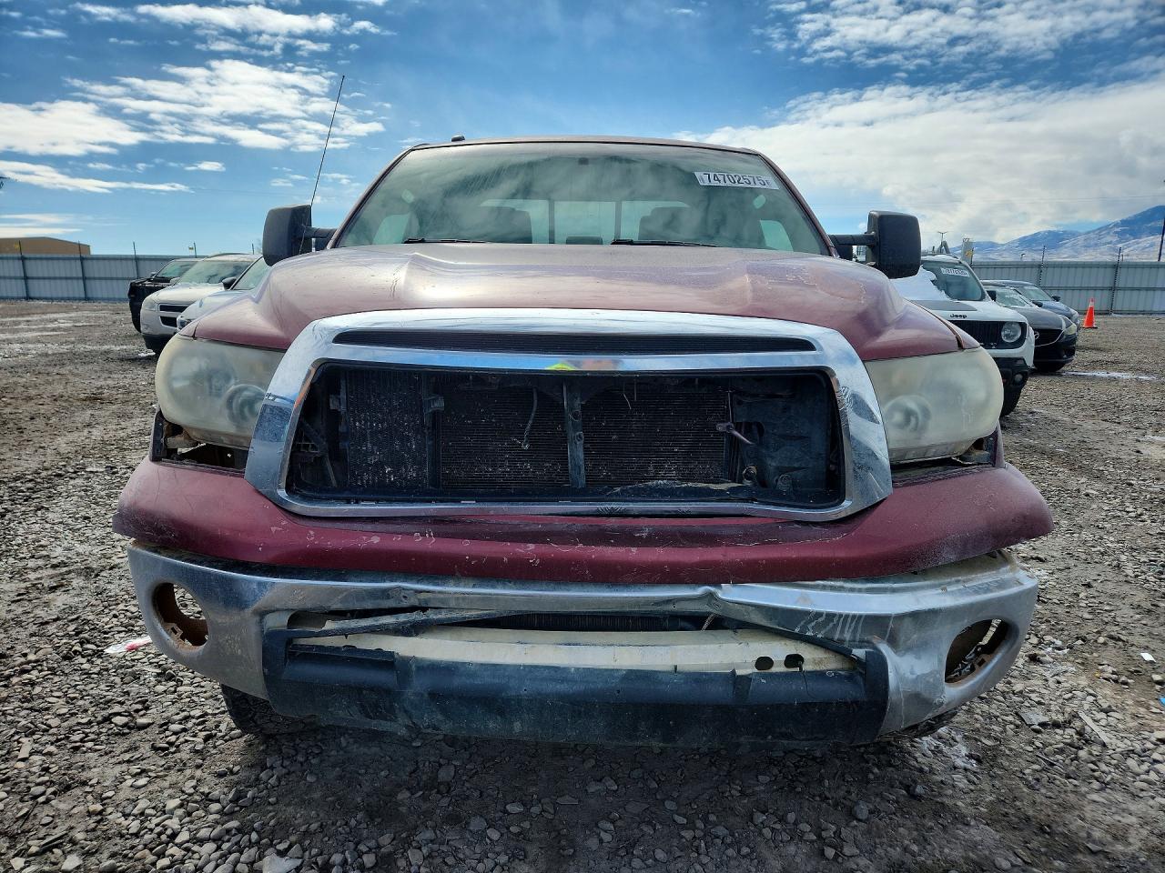 2010 Toyota Tundra Double Cab Sr5 Burgundy vin: 5TFUW5F17AX099910
