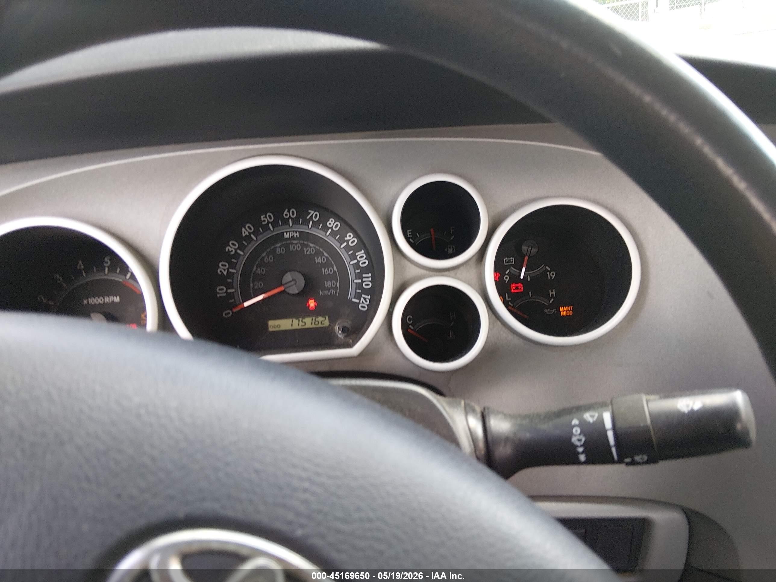 2010 Toyota Tundra Grade 5.7l V8 Gold vin: 5TFUW5F17AX125843