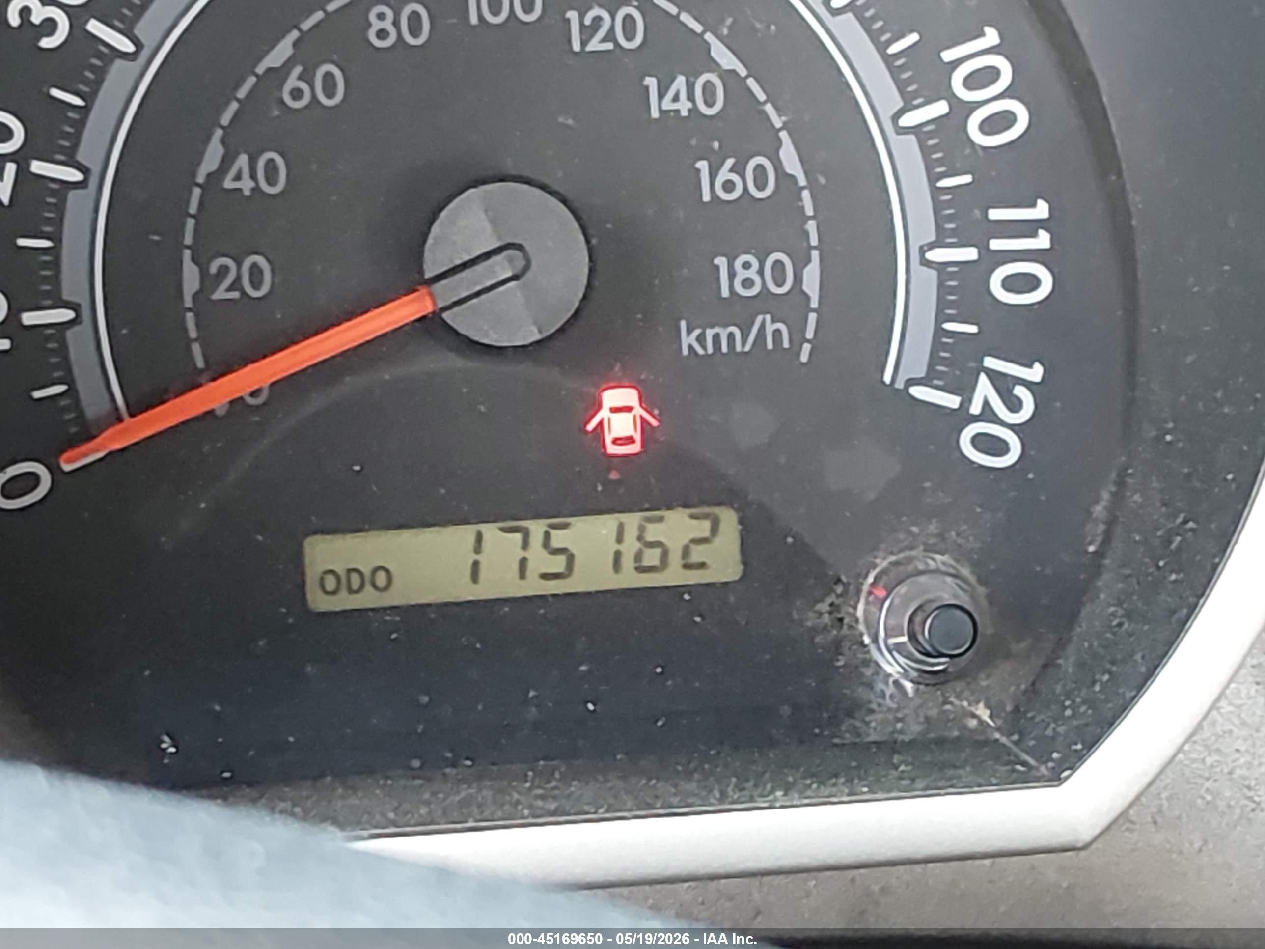 2010 Toyota Tundra Grade 5.7l V8 Gold vin: 5TFUW5F17AX125843