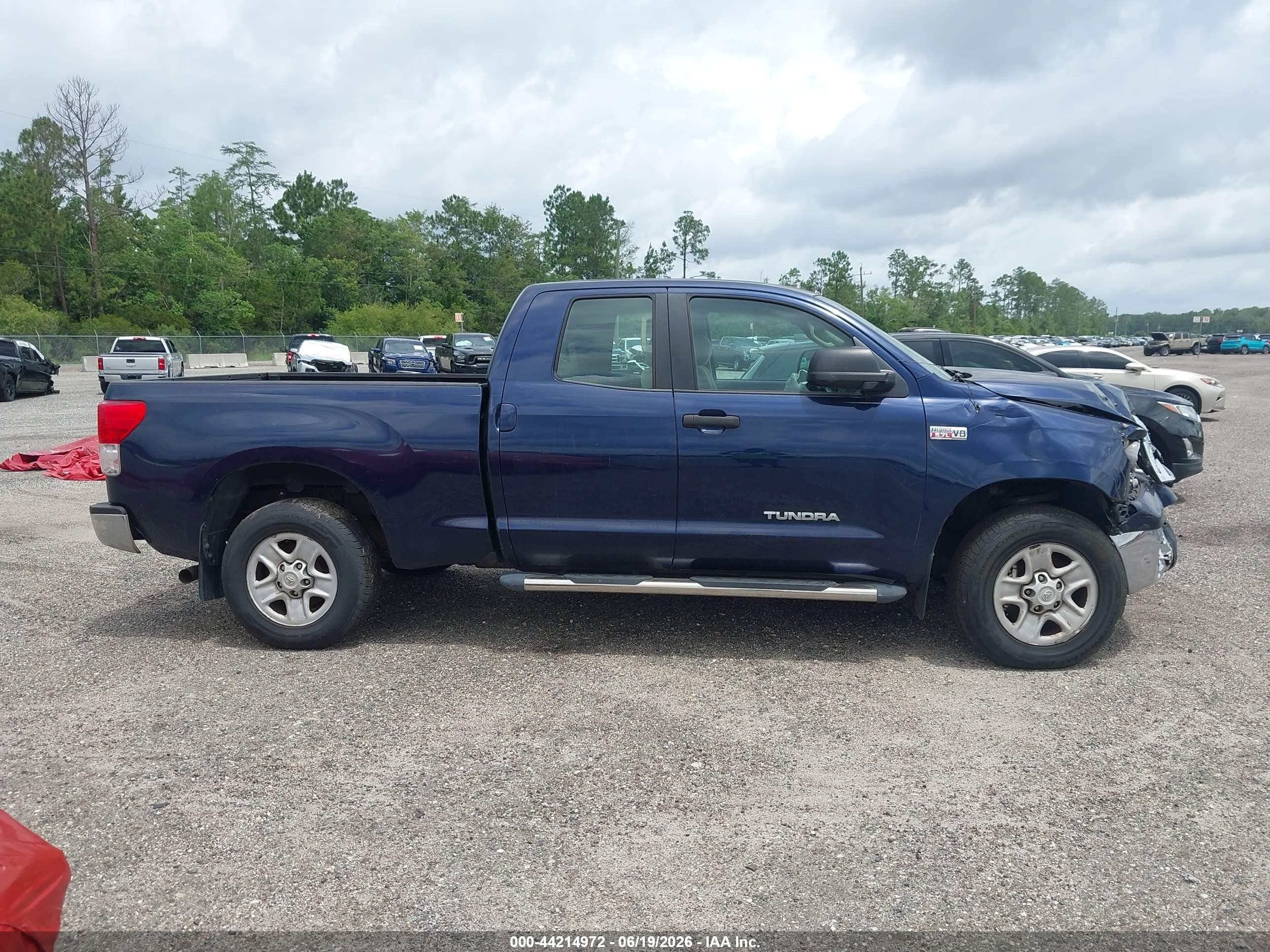 2011 Toyota Tundra Grade 5.7l V8 Blue vin: 5TFUW5F17BX208271