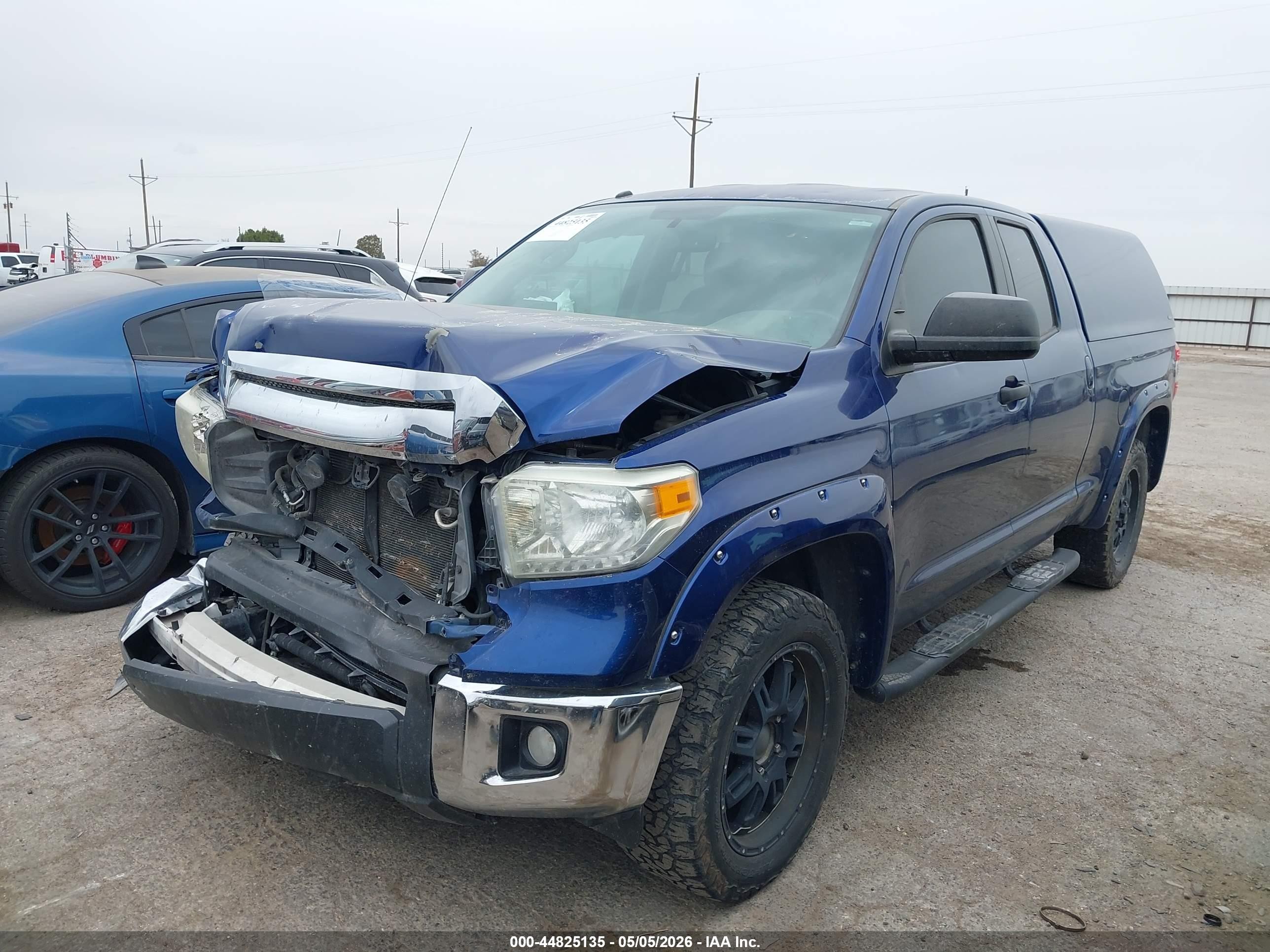 2015 Toyota Tundra Sr5 5.7l V8 Dark Blue vin: 5TFUW5F17FX417225