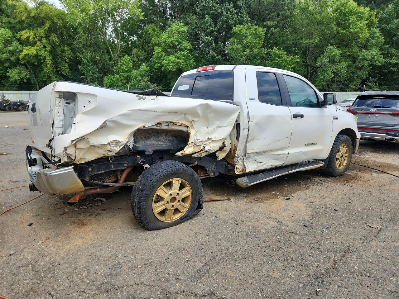 2011 Toyota Tundra Double Cab Sr5 Белый vin: 5TFUW5F18BX164197