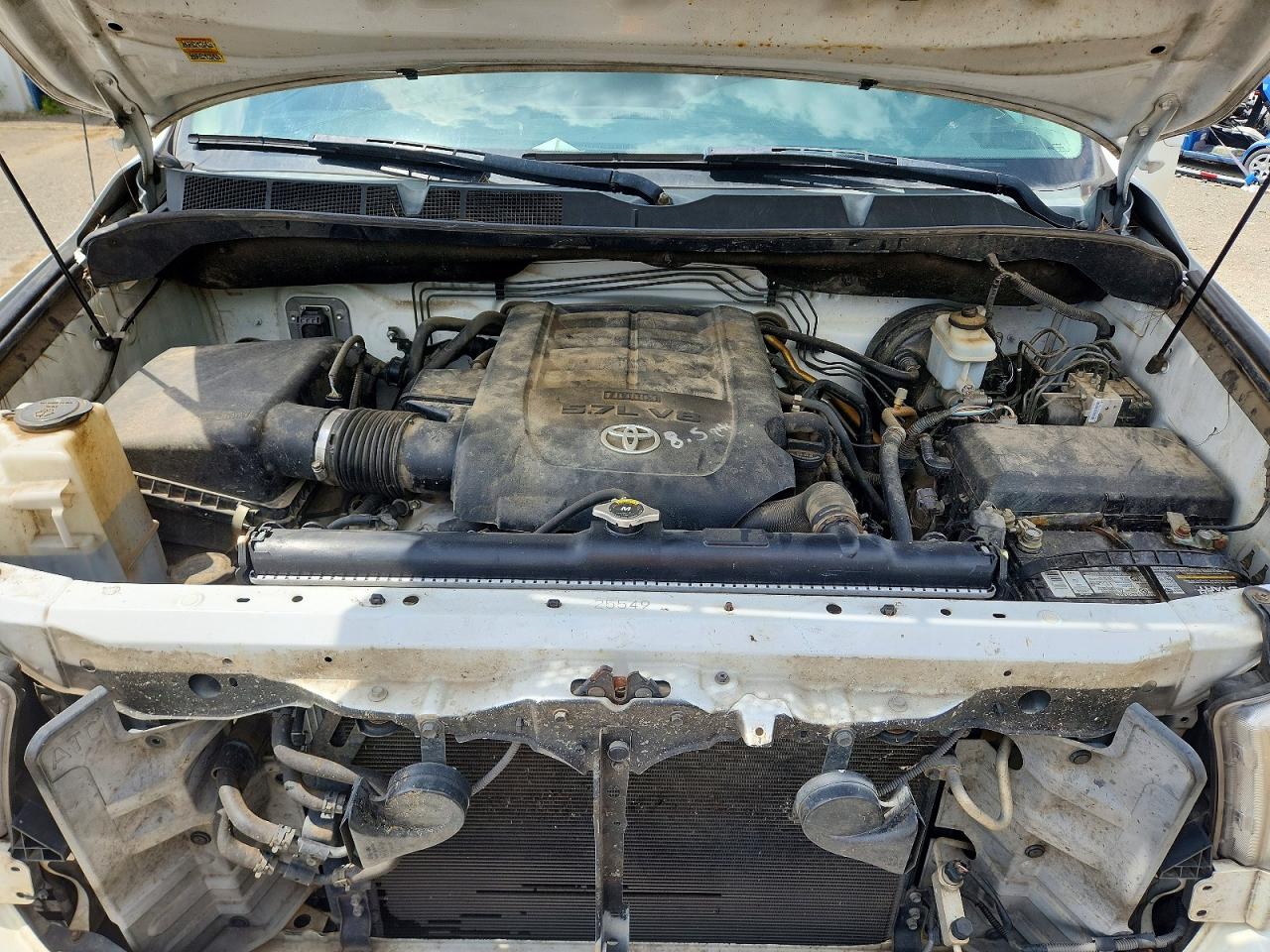2011 Toyota Tundra Double Cab Sr5 Белый vin: 5TFUW5F18BX164197