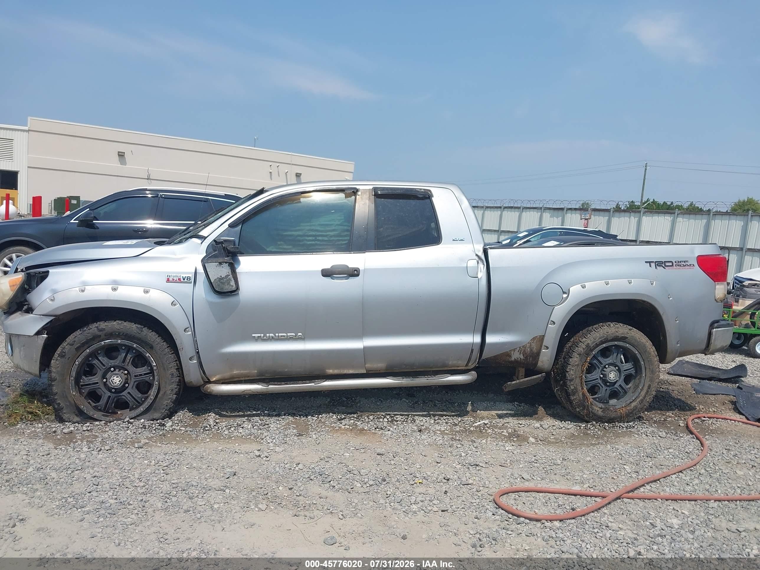 2011 Toyota Tundra Grade 5.7l V8 Gray vin: 5TFUW5F18BX202916