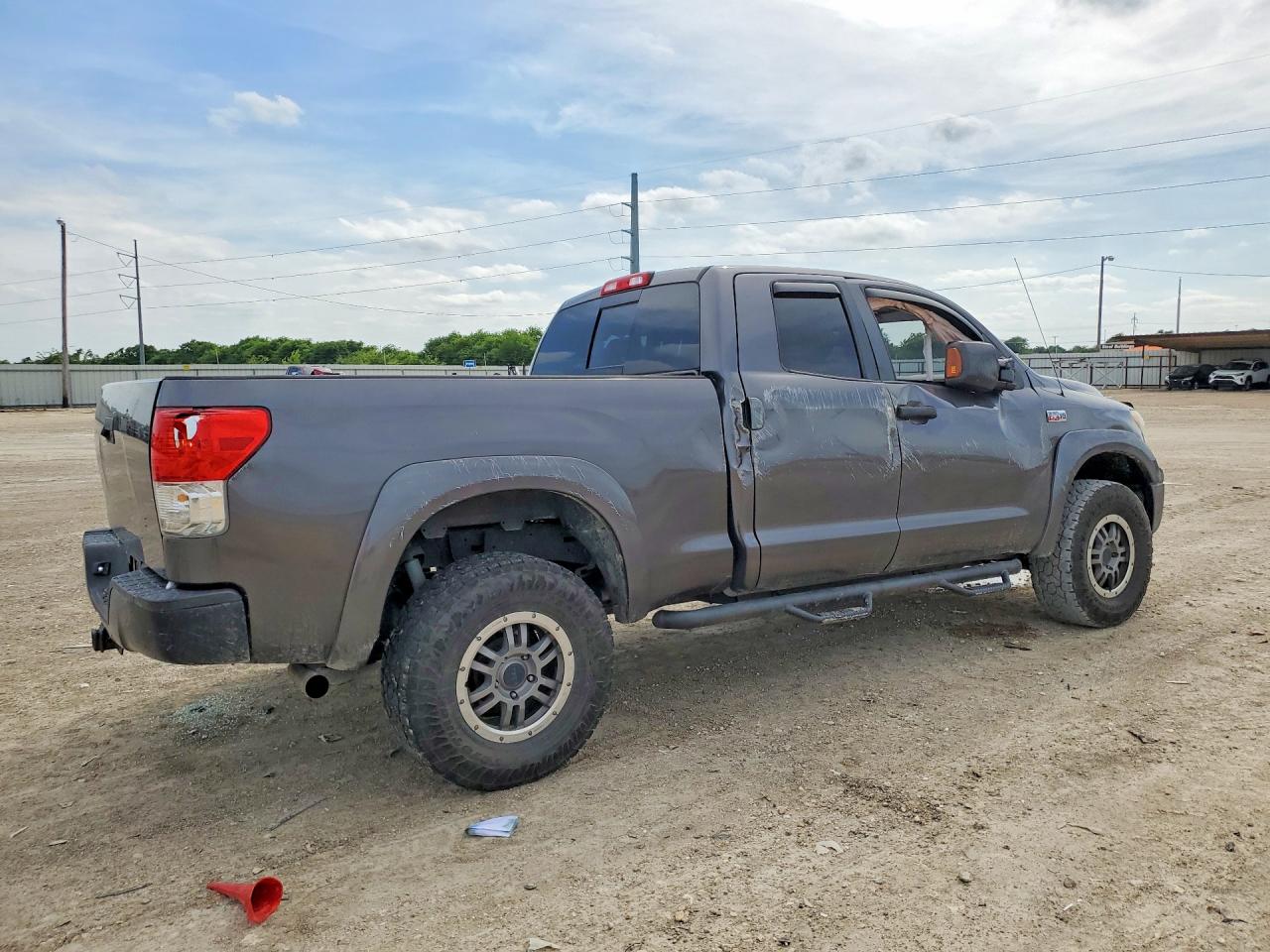 2013 Toyota Tundra Double Cab Sr5 Gray vin: 5TFUW5F18DX282186