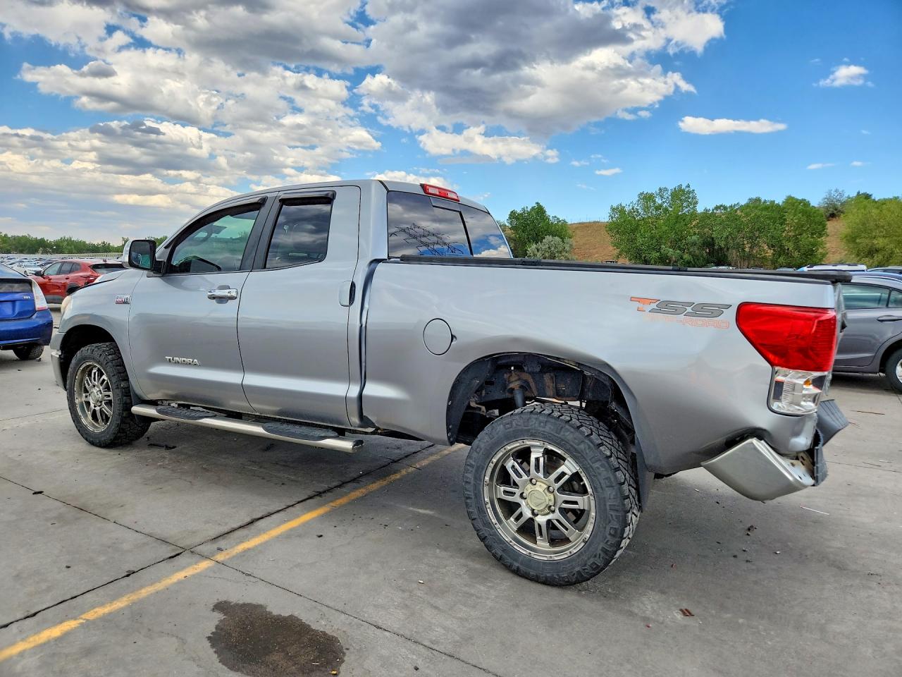 2013 Toyota Tundra Double Cab Sr5 Gray vin: 5TFUW5F18DX285816