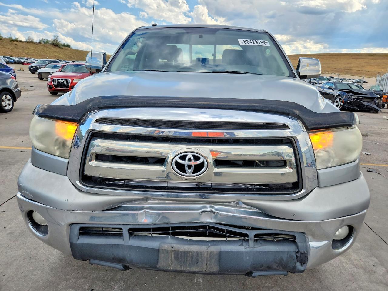 2013 Toyota Tundra Double Cab Sr5 Gray vin: 5TFUW5F18DX285816