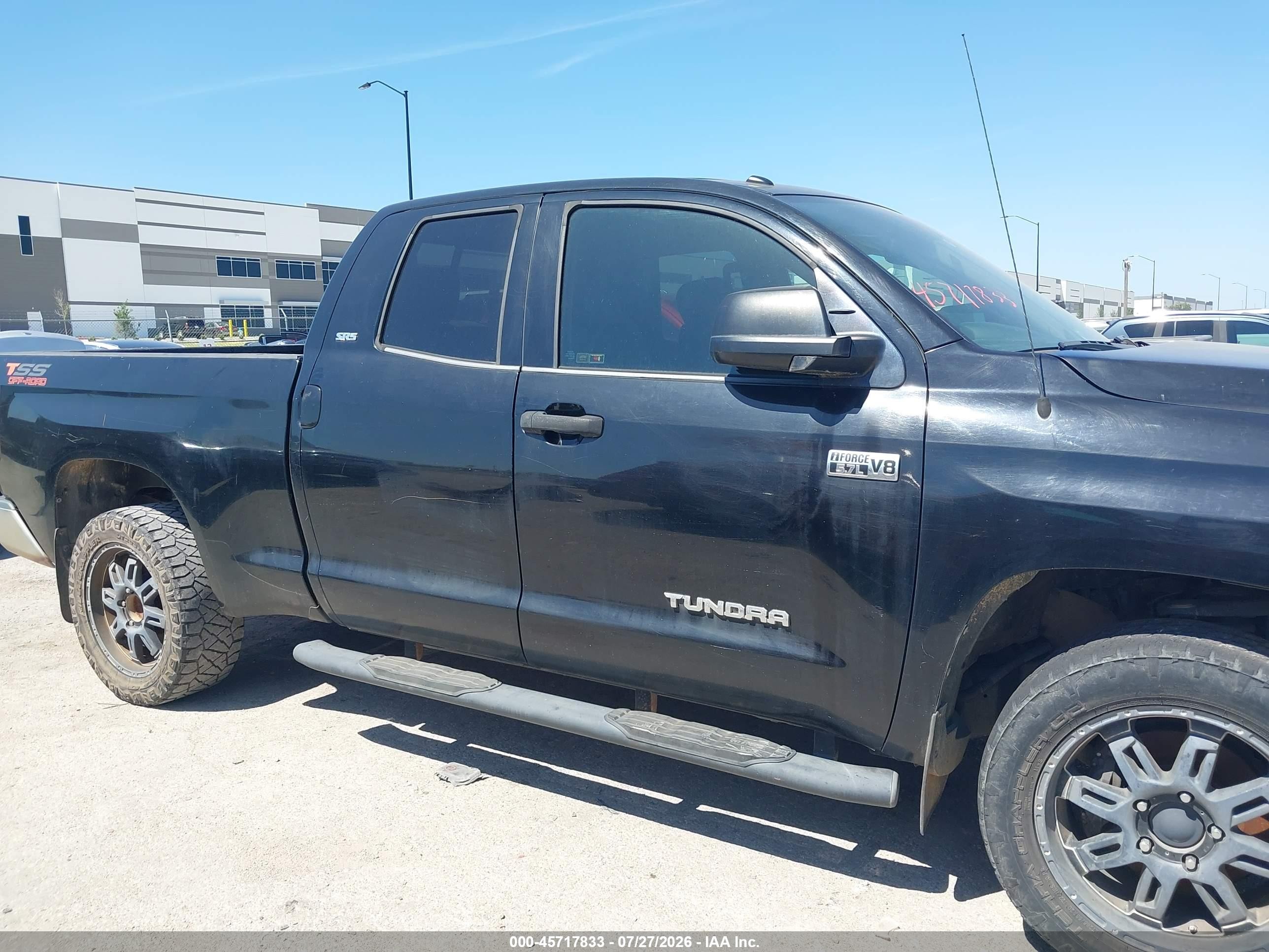 2014 Toyota Tundra Sr5 5.7l V8 Black vin: 5TFUW5F18EX340301