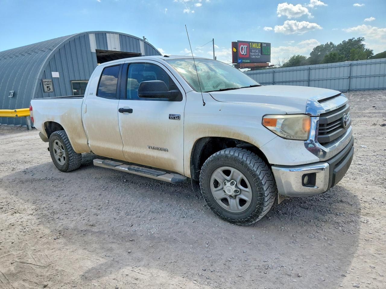 2014 Toyota Tundra Sr5 White vin: 5TFUW5F18EX356093
