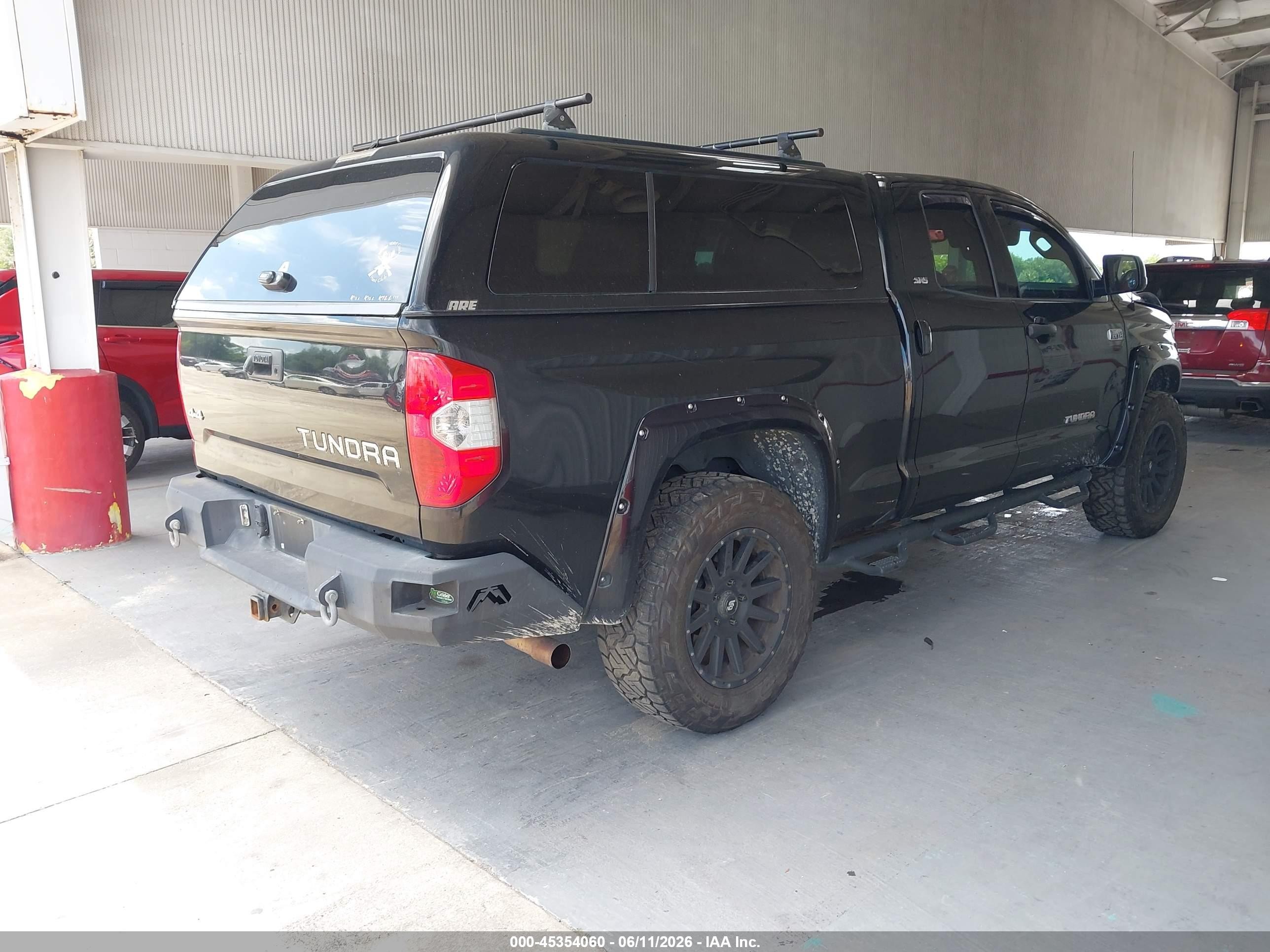 2014 Toyota Tundra Sr5 5.7l V8 Black vin: 5TFUW5F18EX409018
