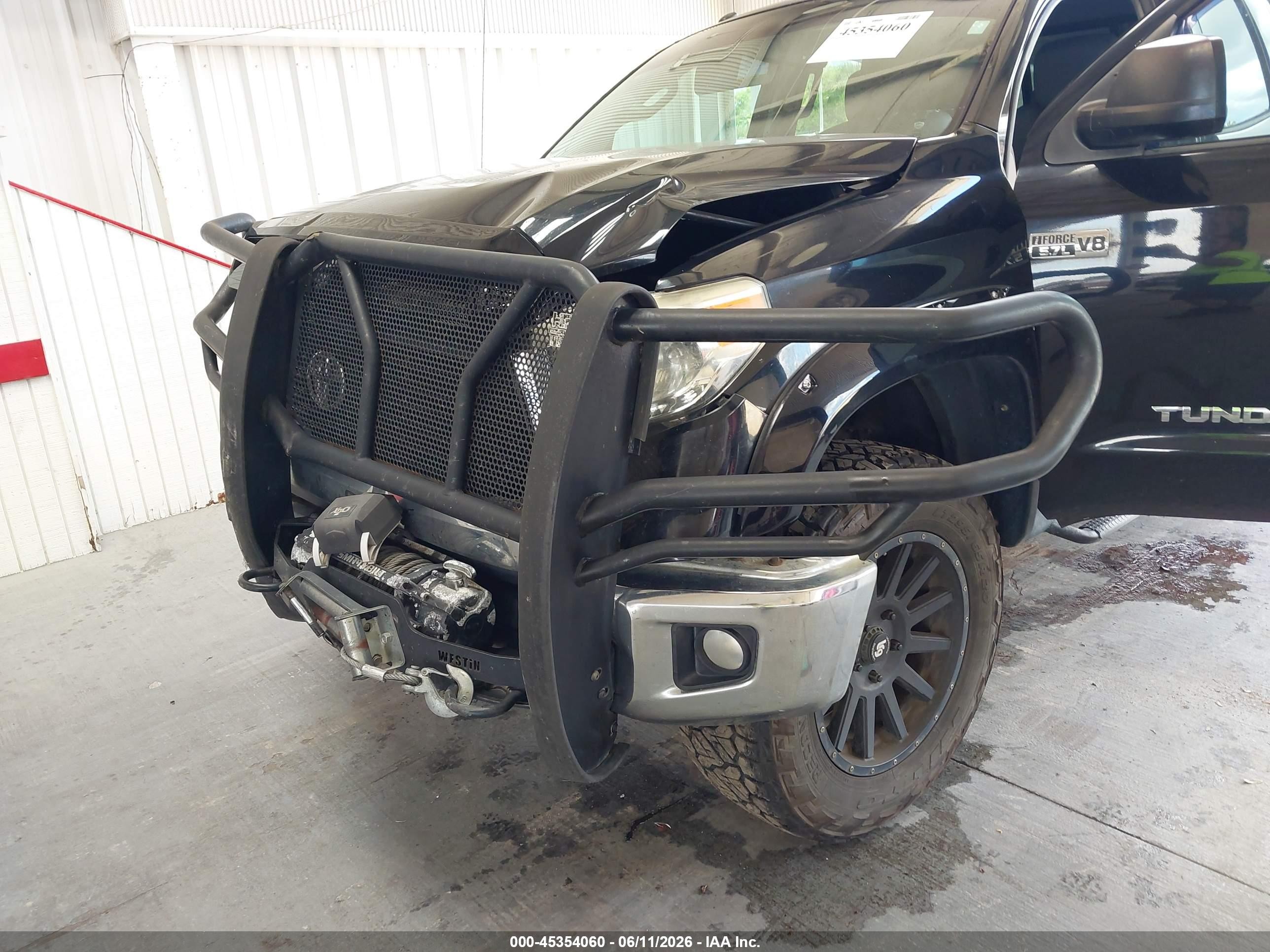 2014 Toyota Tundra Sr5 5.7l V8 Black vin: 5TFUW5F18EX409018