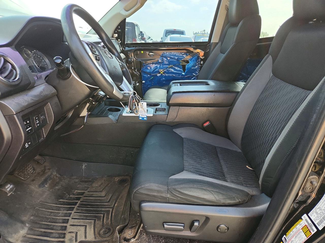 2015 Toyota Tundra Sr5 Black vin: 5TFUW5F18FX425690
