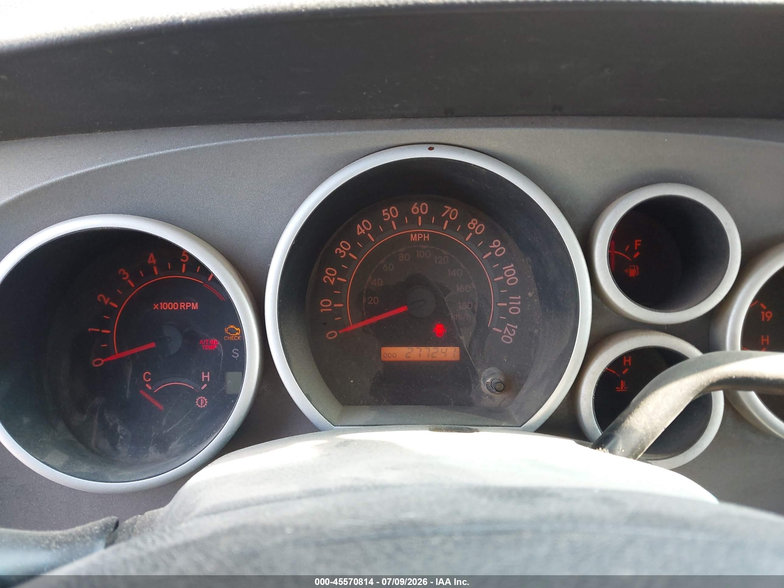2010 Toyota Tundra Grade 5.7l V8 Red vin: 5TFUW5F19AX112625