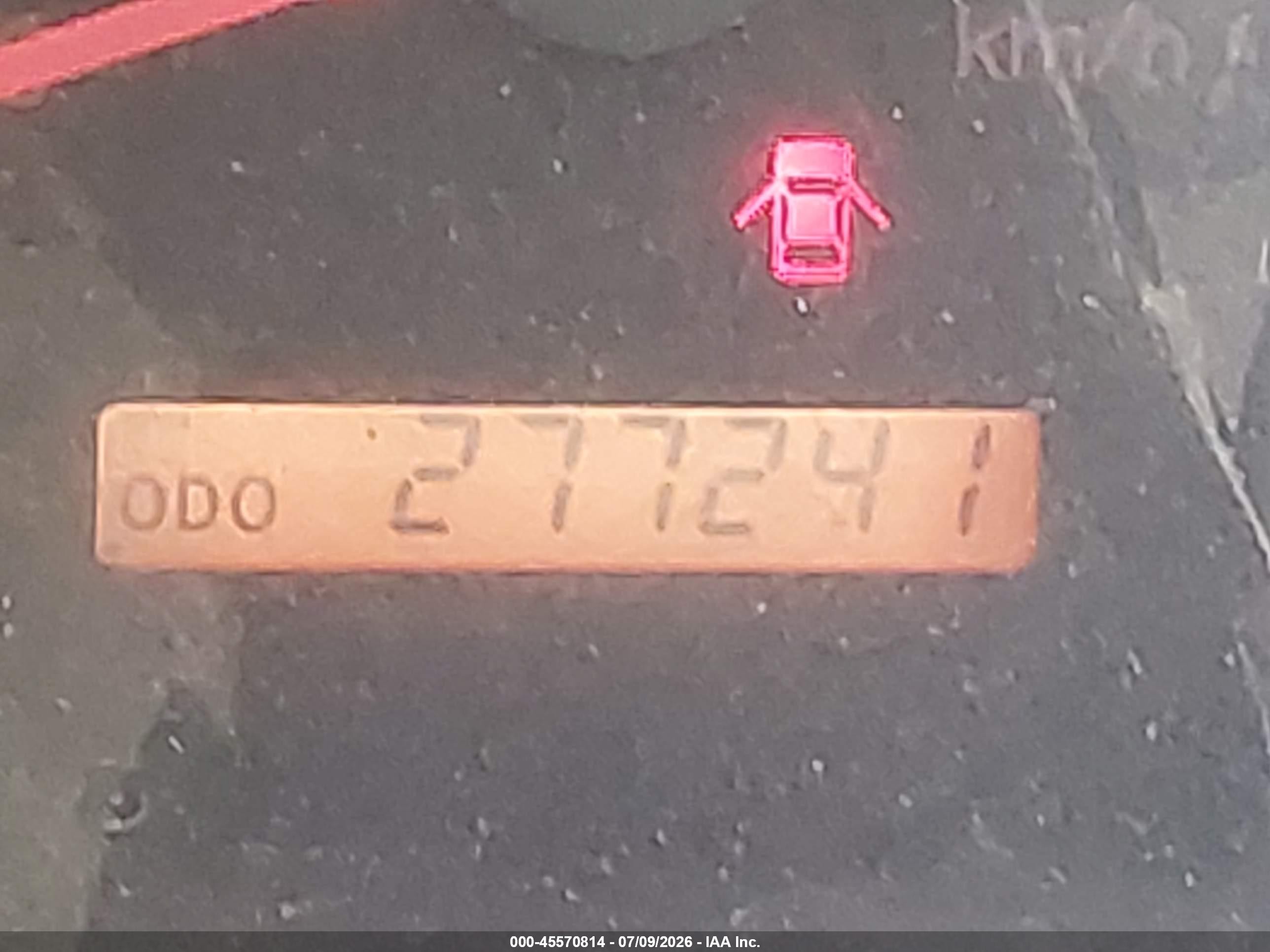 2010 Toyota Tundra Grade 5.7l V8 Red vin: 5TFUW5F19AX112625