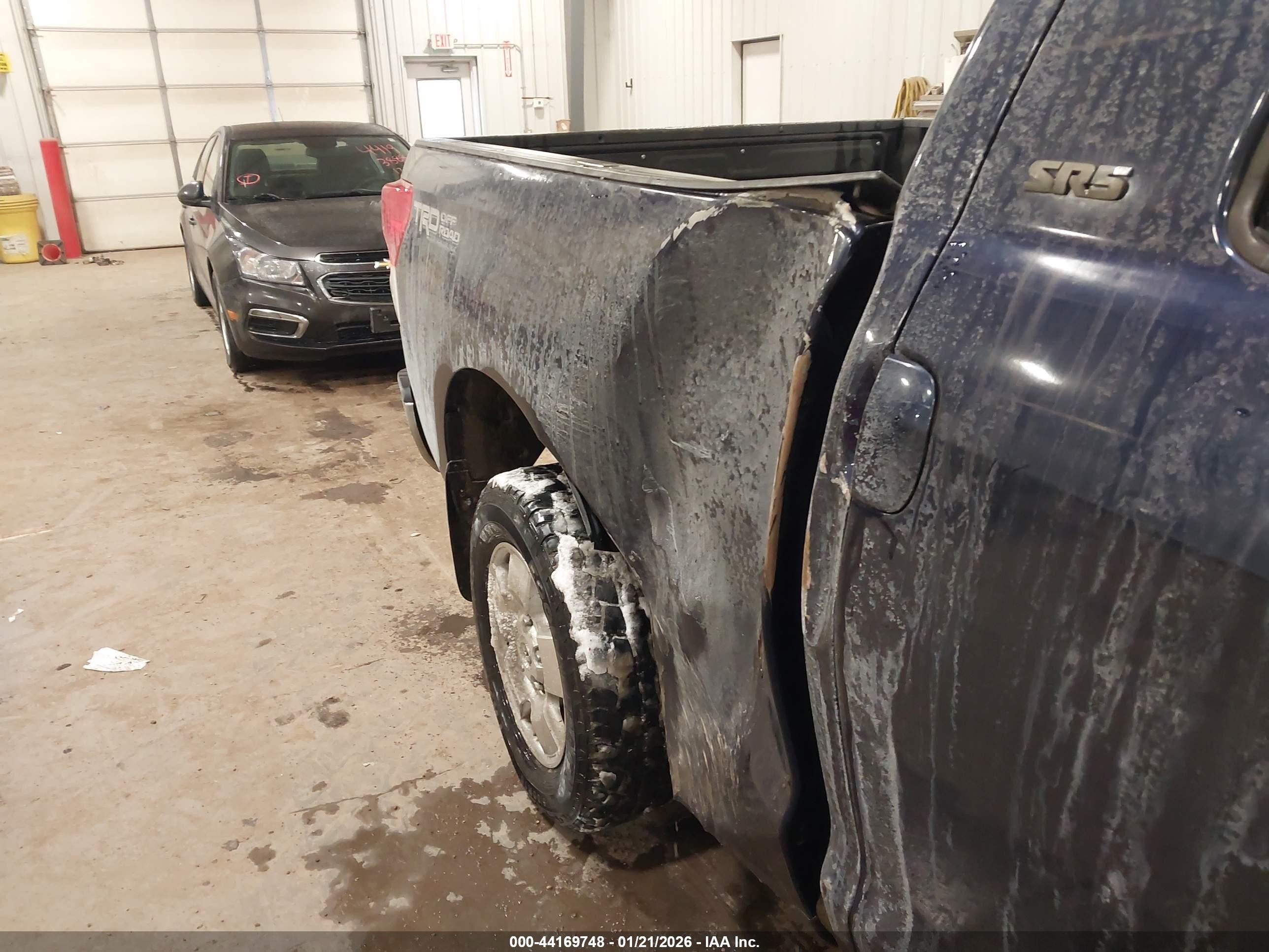 2010 Toyota Tundra Grade 5.7l V8 Синий vin: 5TFUW5F19AX127898