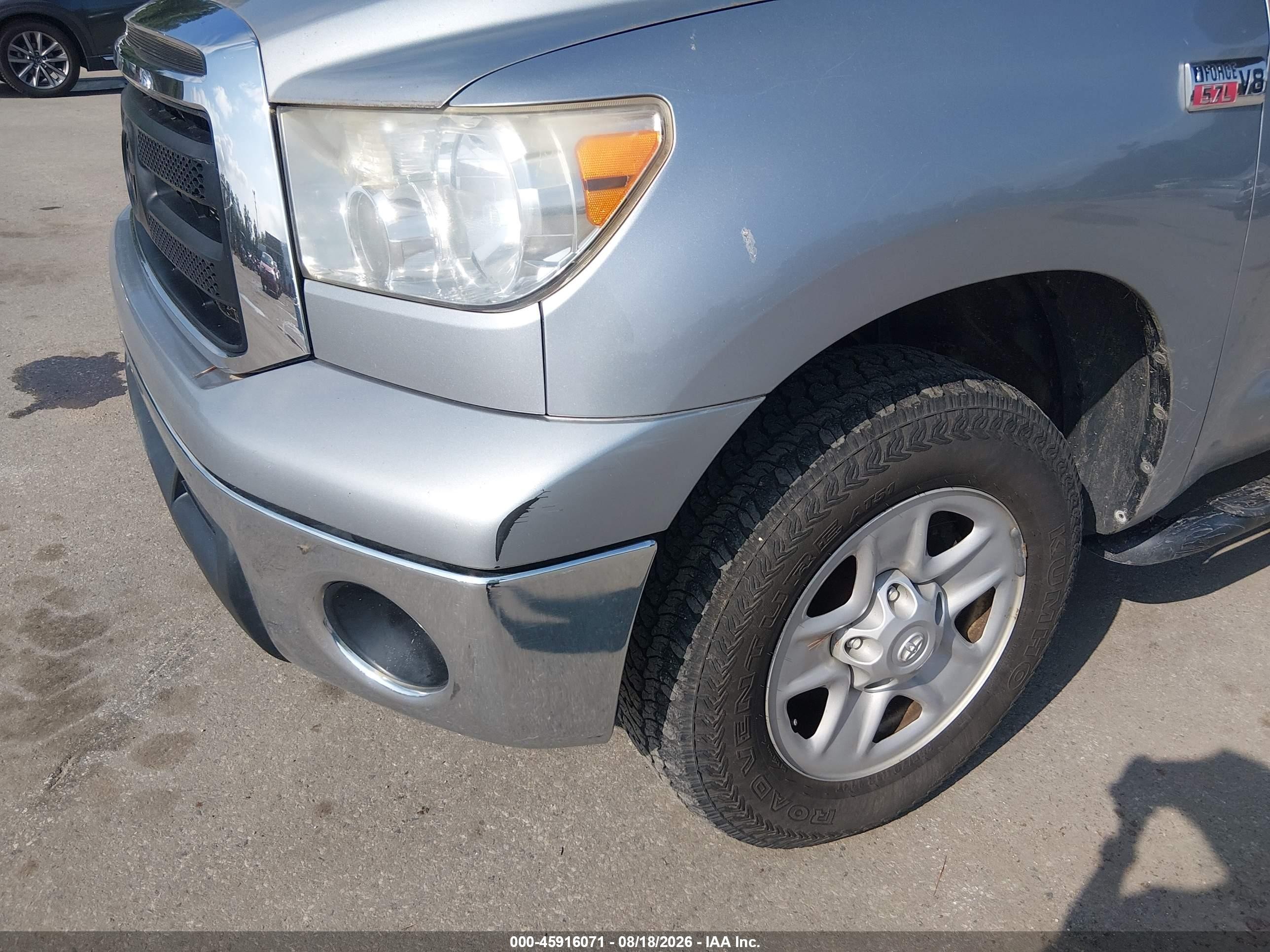 2011 Toyota Tundra Grade 5.7l V8 Silver vin: 5TFUW5F19BX161700