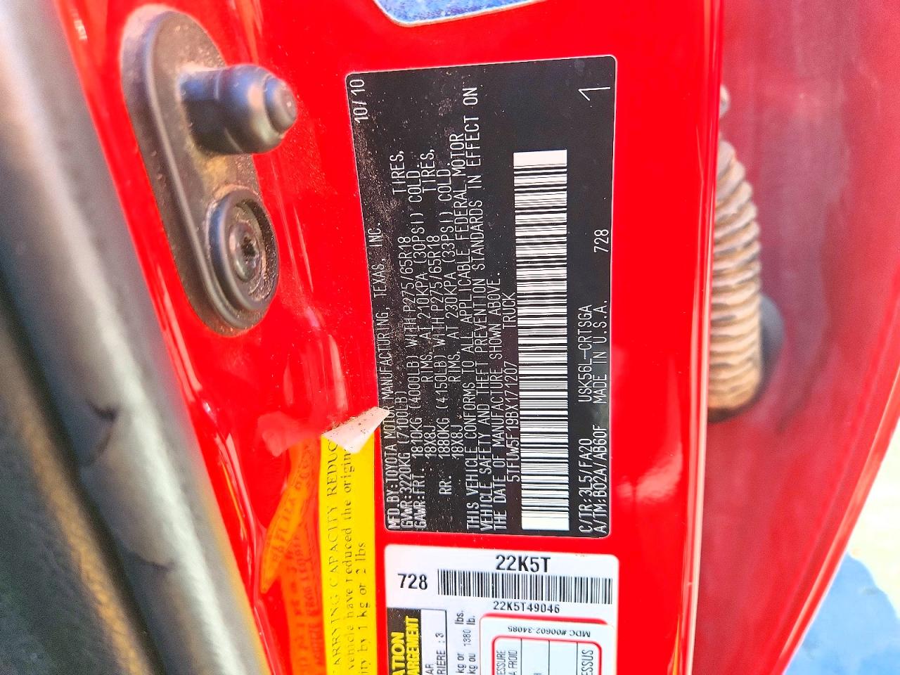 2011 Toyota Tundra Double Cab Sr5 Red vin: 5TFUW5F19BX171207
