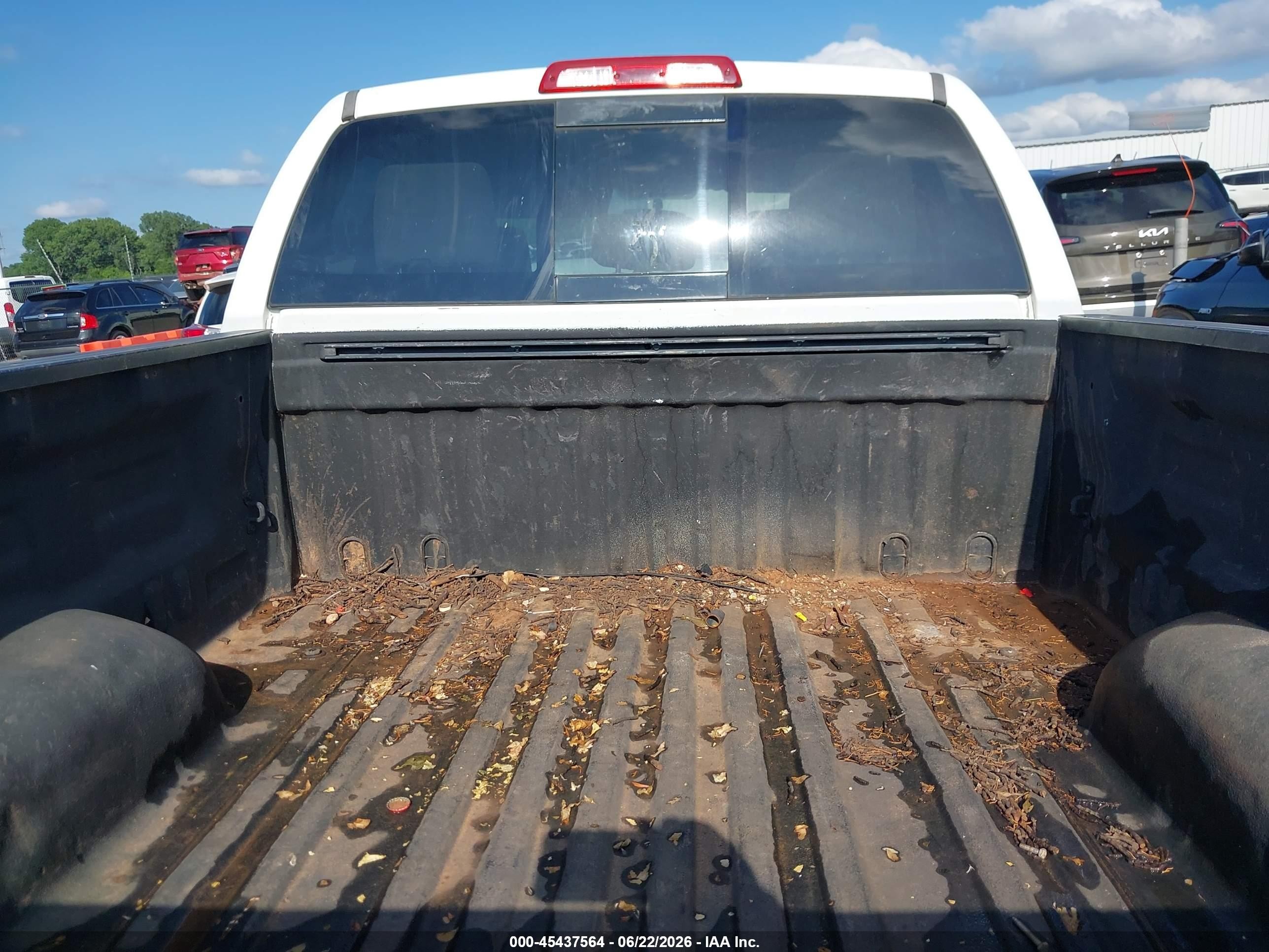 2012 Toyota Tundra Grade 5.7l V8 Белый vin: 5TFUW5F19CX263175