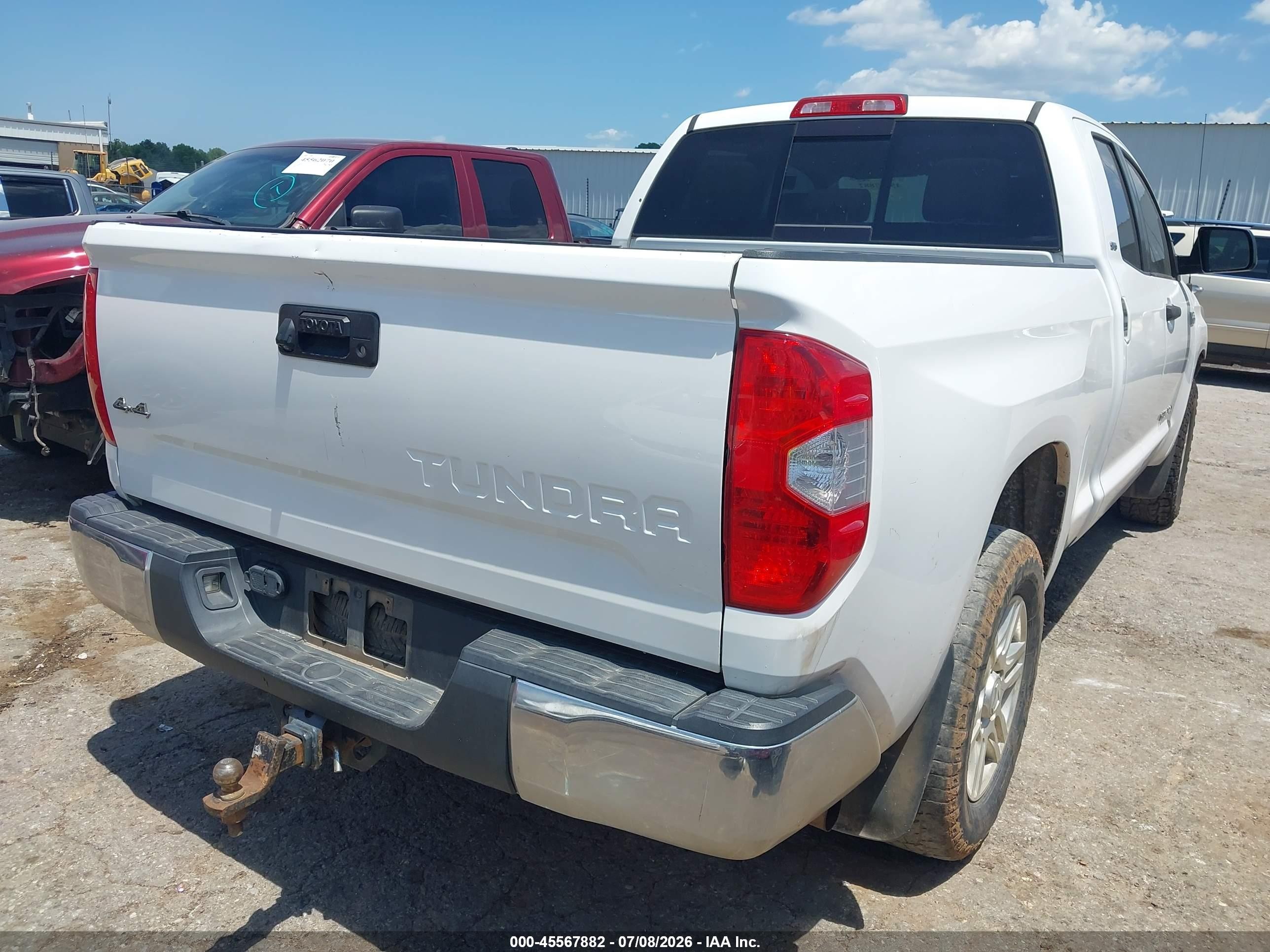 2015 Toyota Tundra Sr5 5.7l V8 Белый vin: 5TFUW5F19FX459895