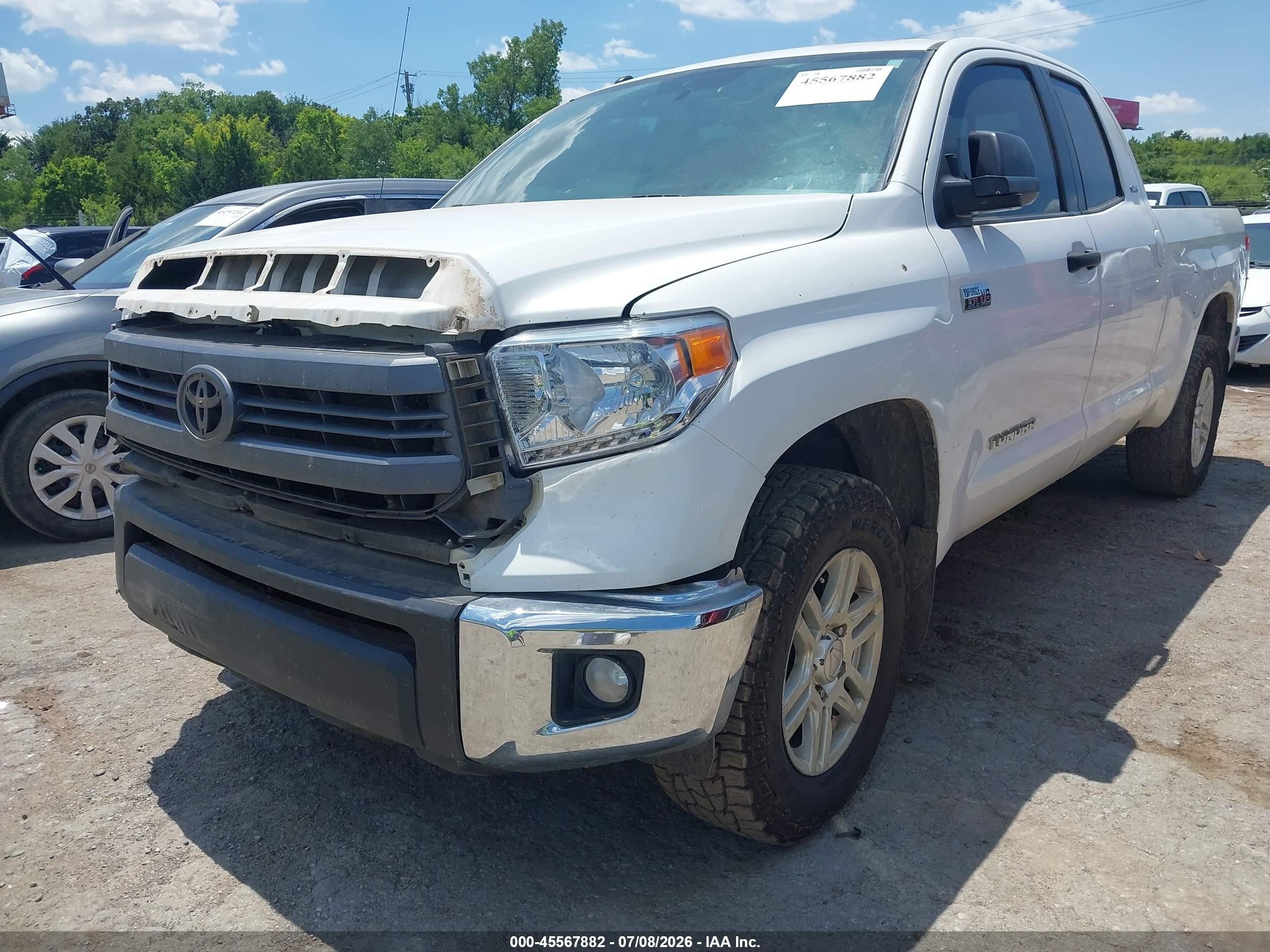 2015 Toyota Tundra Sr5 5.7l V8 Белый vin: 5TFUW5F19FX459895