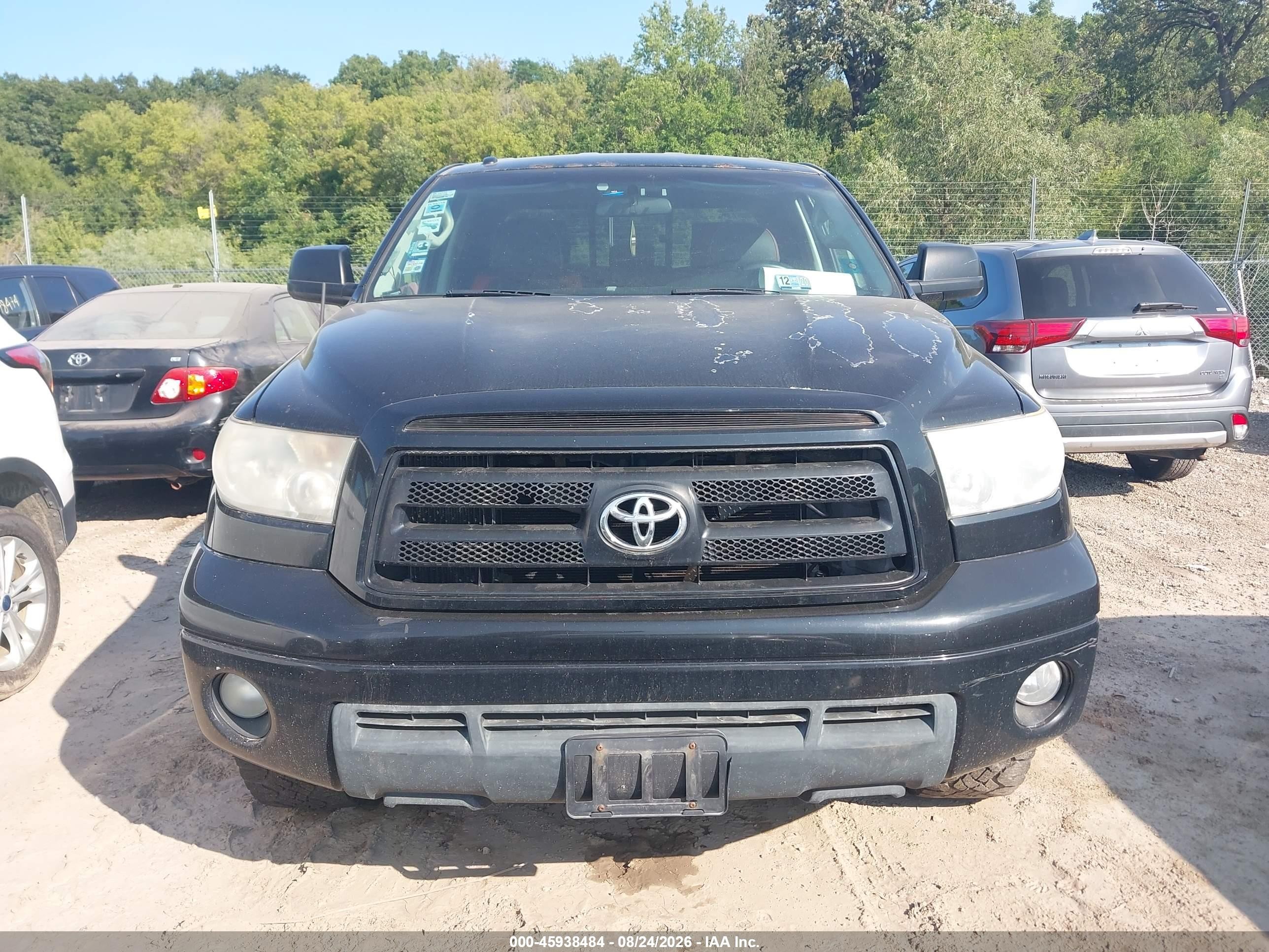 2010 Toyota Tundra Grade 5.7l V8 Black vin: 5TFUW5F1XAX104422