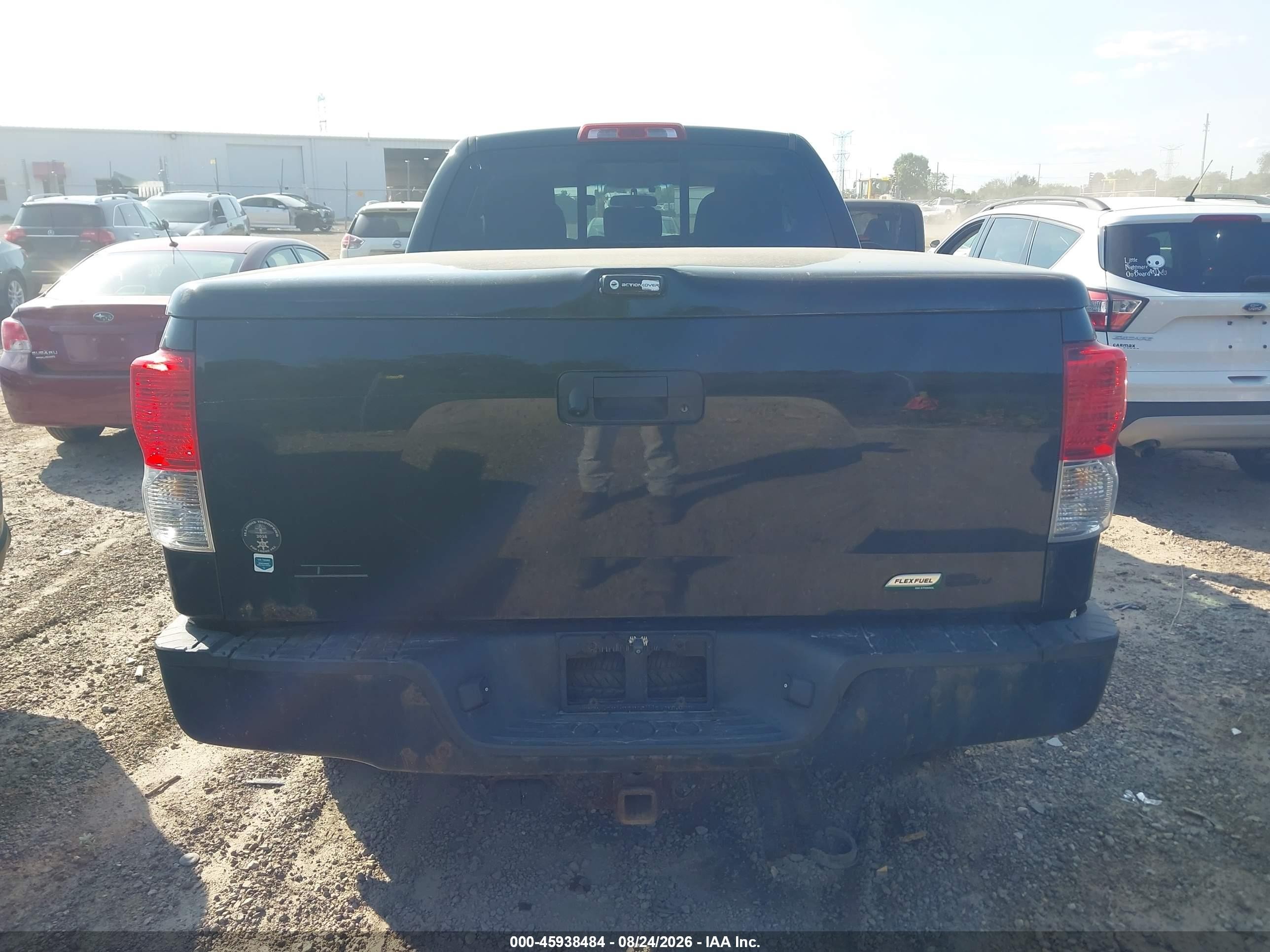 2010 Toyota Tundra Grade 5.7l V8 Black vin: 5TFUW5F1XAX104422