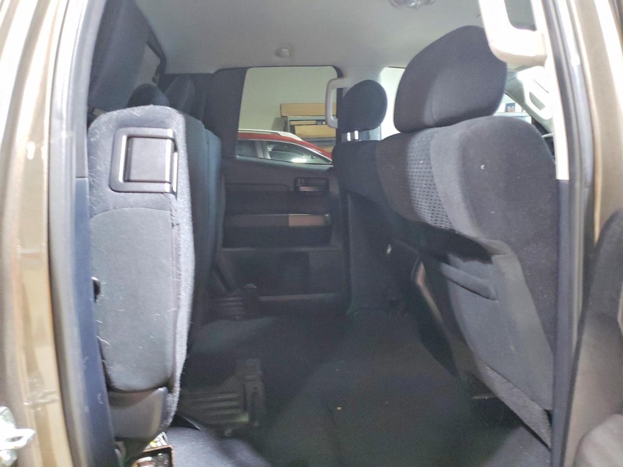 2011 Toyota Tundra Double Cab Sr5 Tan vin: 5TFUW5F1XBX177050