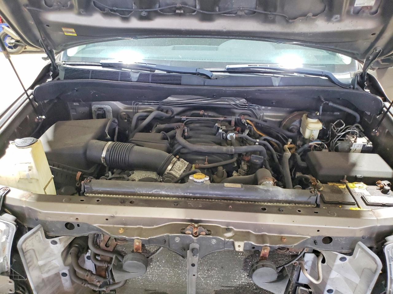 2011 Toyota Tundra Double Cab Sr5 Tan vin: 5TFUW5F1XBX177050