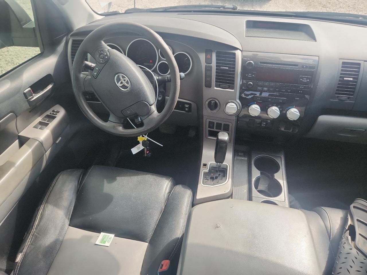 2012 Toyota Tundra Double Cab Sr5 White vin: 5TFUW5F1XCX221629