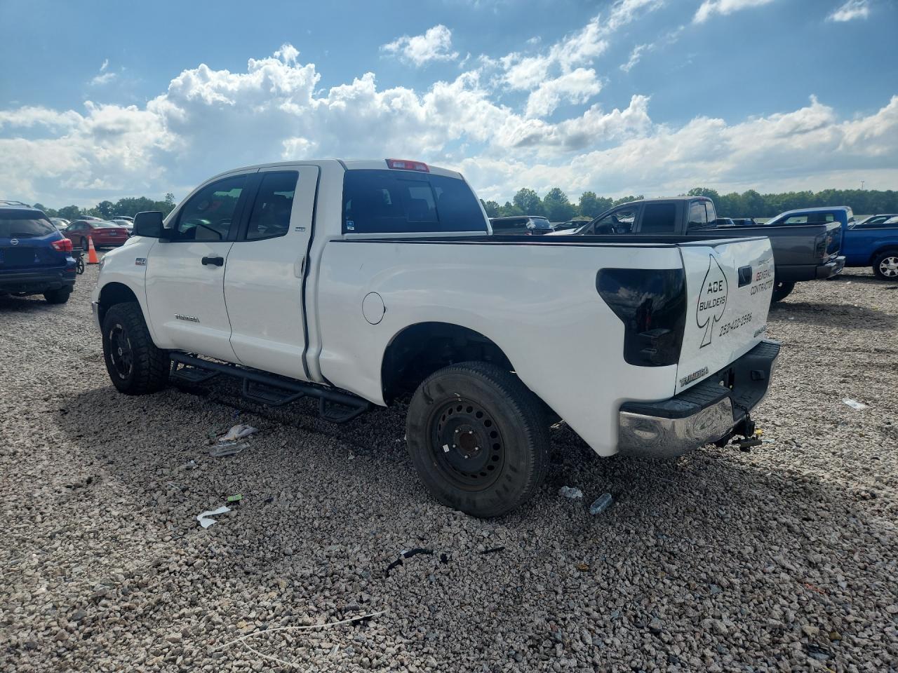2012 Toyota Tundra Double Cab Sr5 White vin: 5TFUW5F1XCX221629