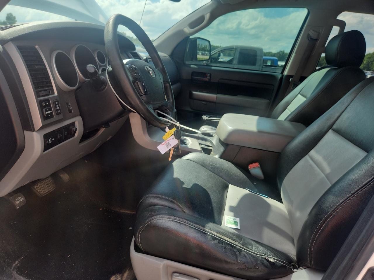 2012 Toyota Tundra Double Cab Sr5 White vin: 5TFUW5F1XCX221629