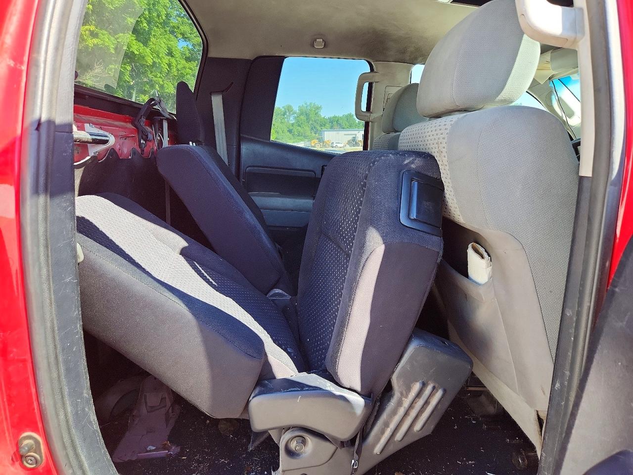 2012 Toyota Tundra Double Cab Sr5 Red vin: 5TFUW5F1XCX236552