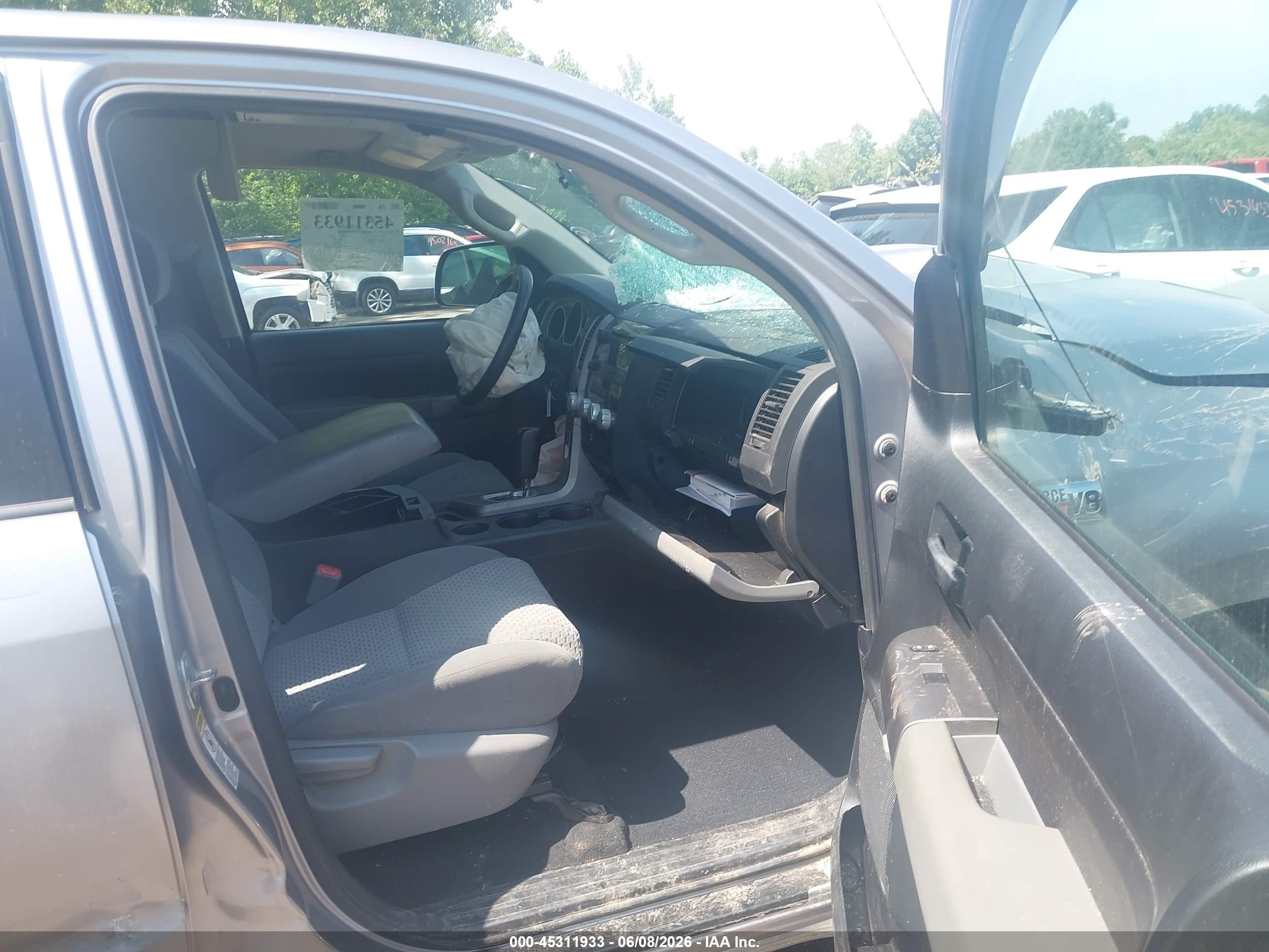 2012 Toyota Tundra Grade 5.7l V8 Gray vin: 5TFUW5F1XCX237801