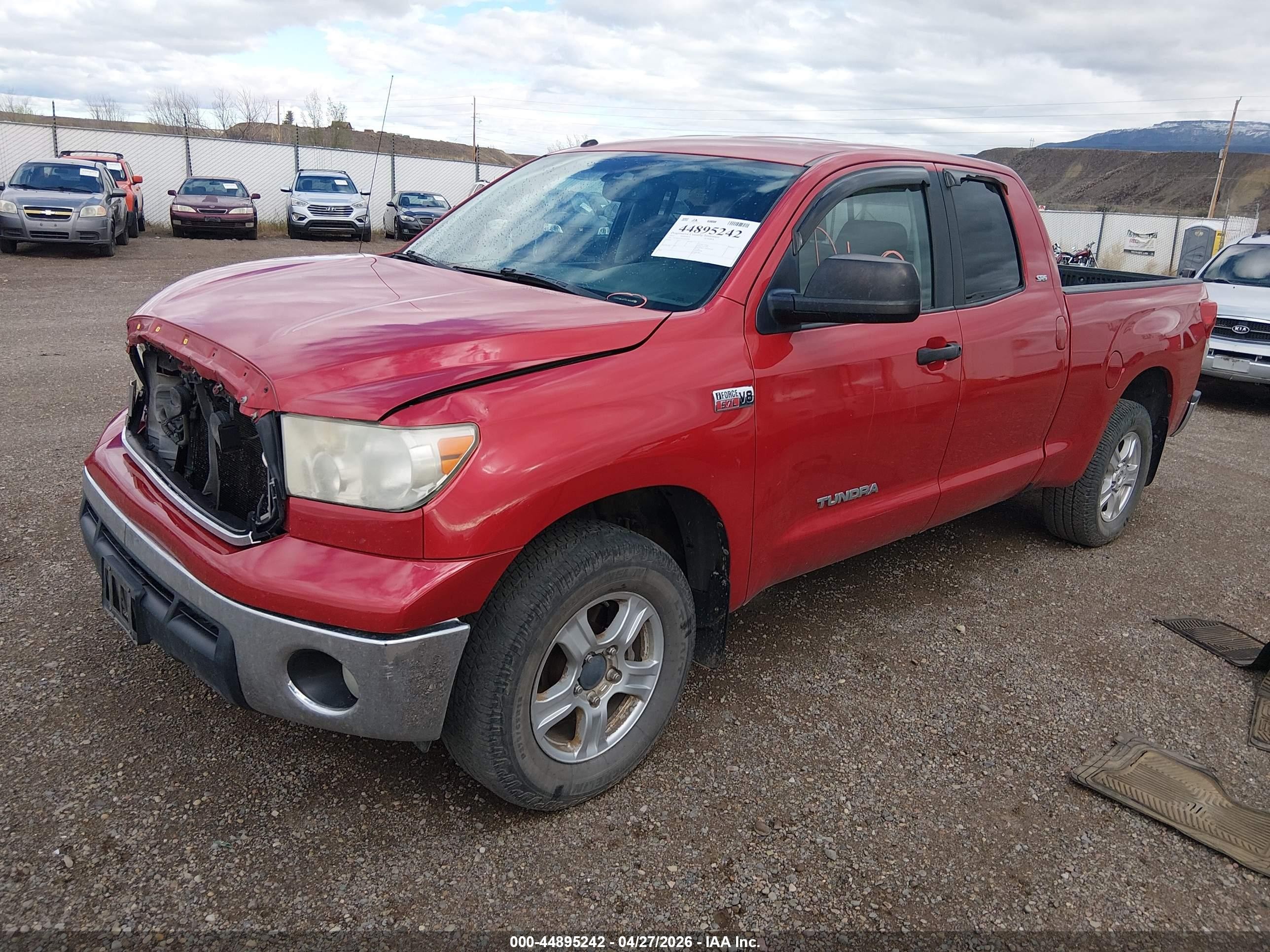 2012 Toyota Tundra Grade 5.7l V8 Красный vin: 5TFUW5F1XCX240598