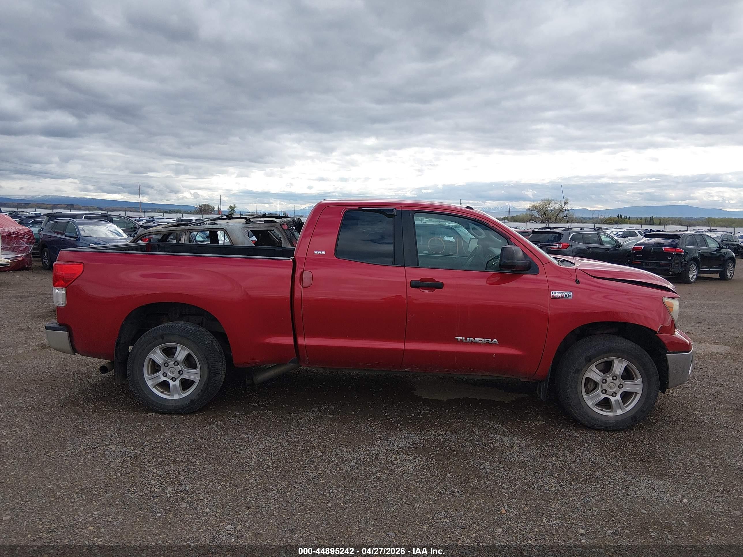 2012 Toyota Tundra Grade 5.7l V8 Красный vin: 5TFUW5F1XCX240598