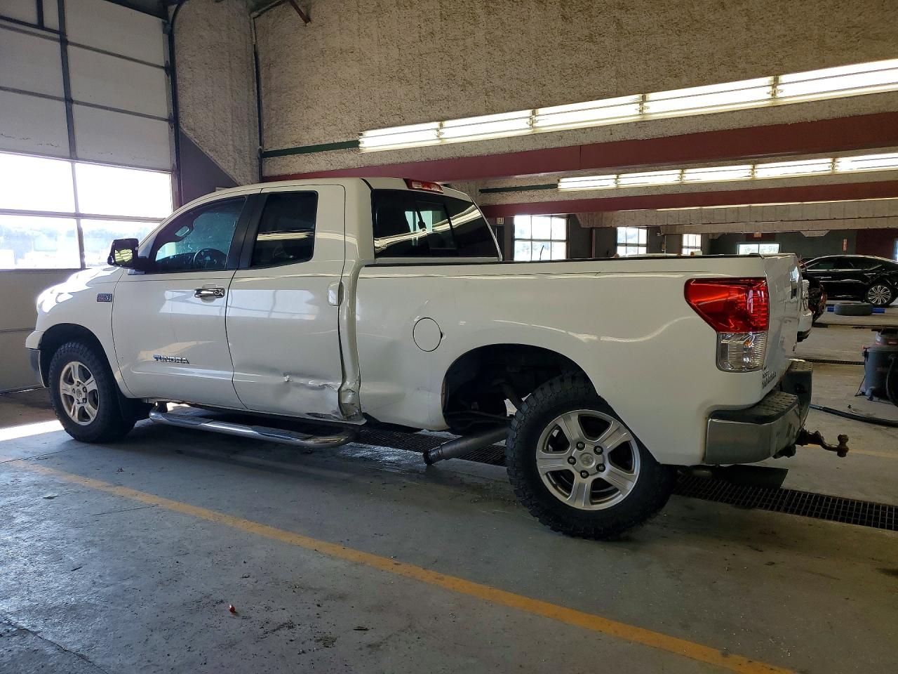 2013 Toyota Tundra Double Cab Sr5 White vin: 5TFUW5F1XDX296591