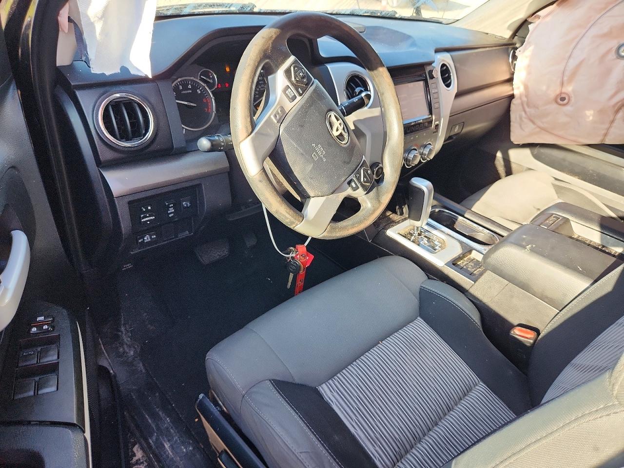 2015 Toyota Tundra Sr5 Black vin: 5TFUW5F1XFX470078