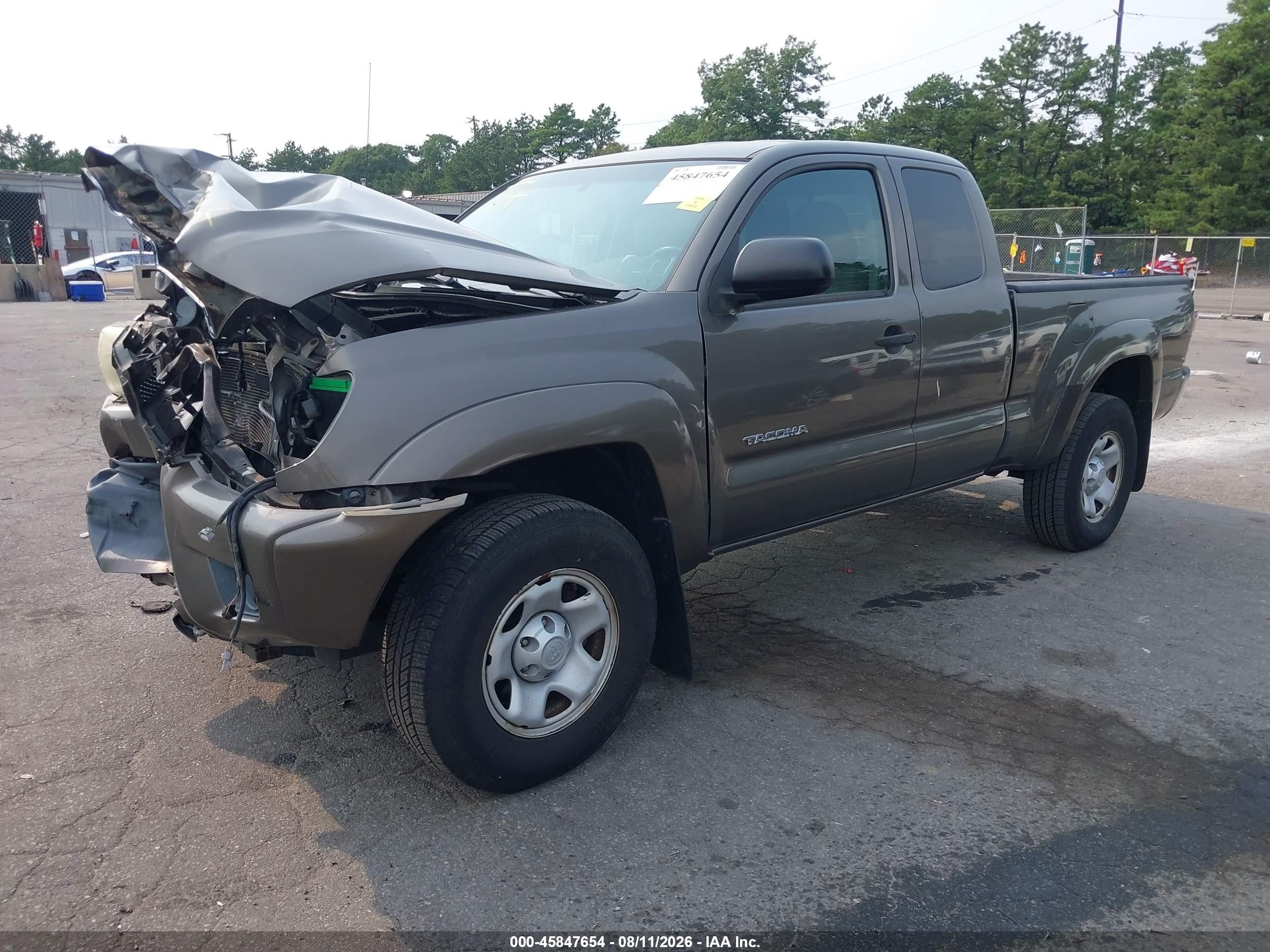 2012 Toyota Tacoma   Brown vin: 5TFUX4EN0CX014467