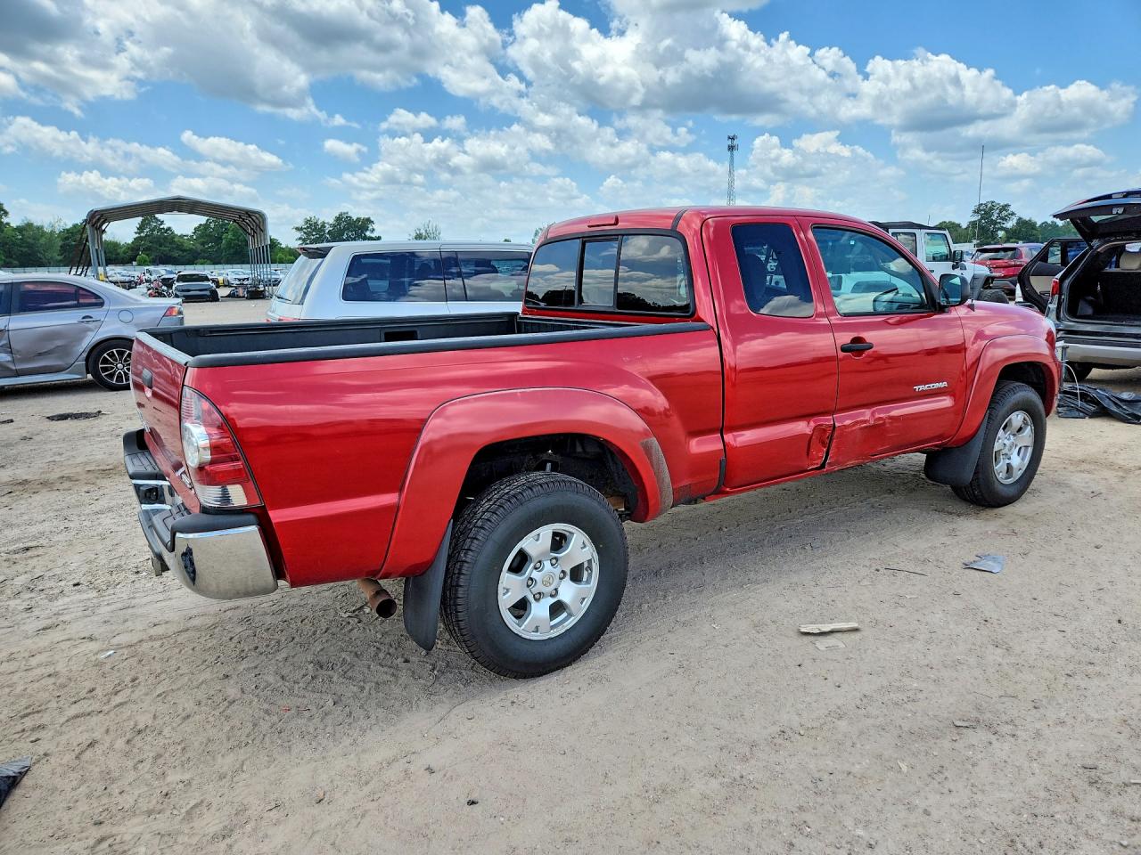 2011 Toyota Tacoma Access Cab Red vin: 5TFUX4EN1BX006697