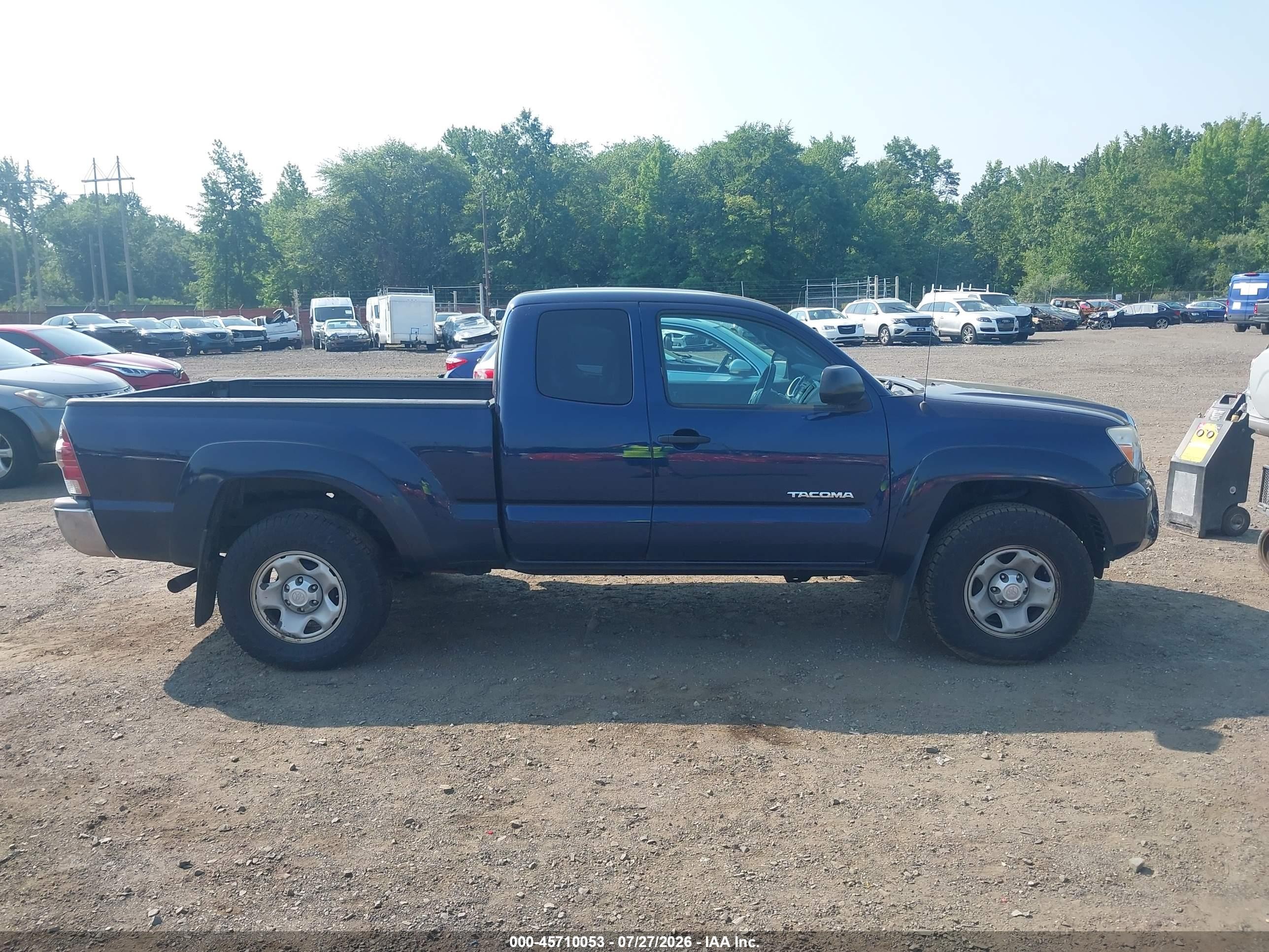 2013 Toyota Tacoma Dark Blue vin: 5TFUX4EN1DX020053