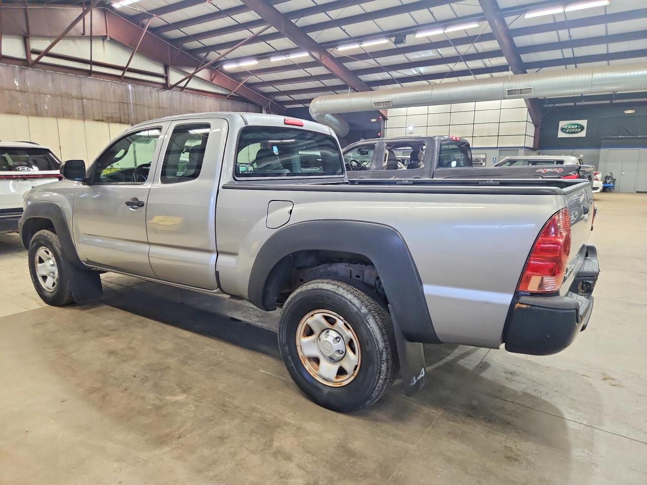 2015 Toyota Tacoma Base Silver vin: 5TFUX4EN1FX036921