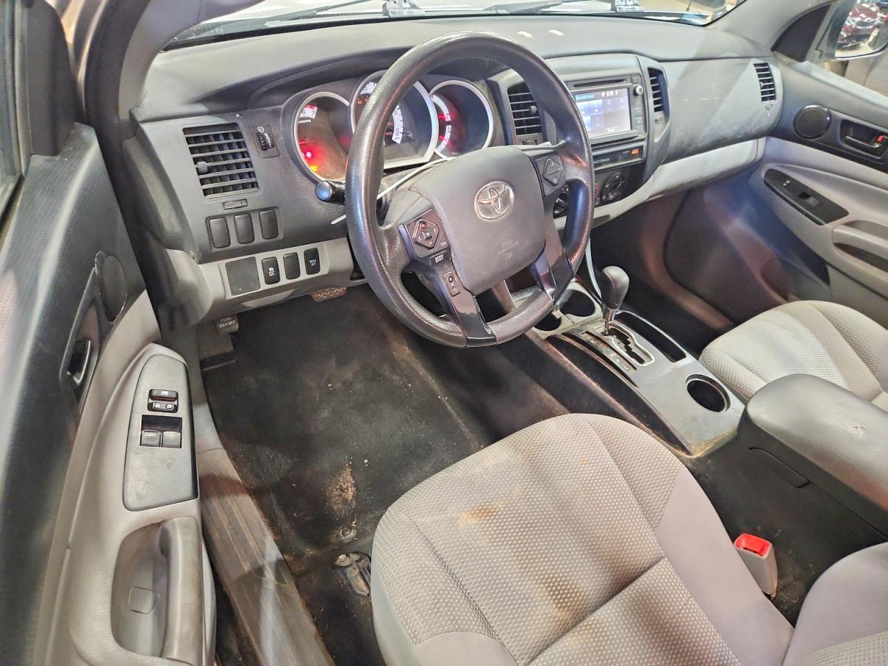 2015 Toyota Tacoma Base Silver vin: 5TFUX4EN1FX036921