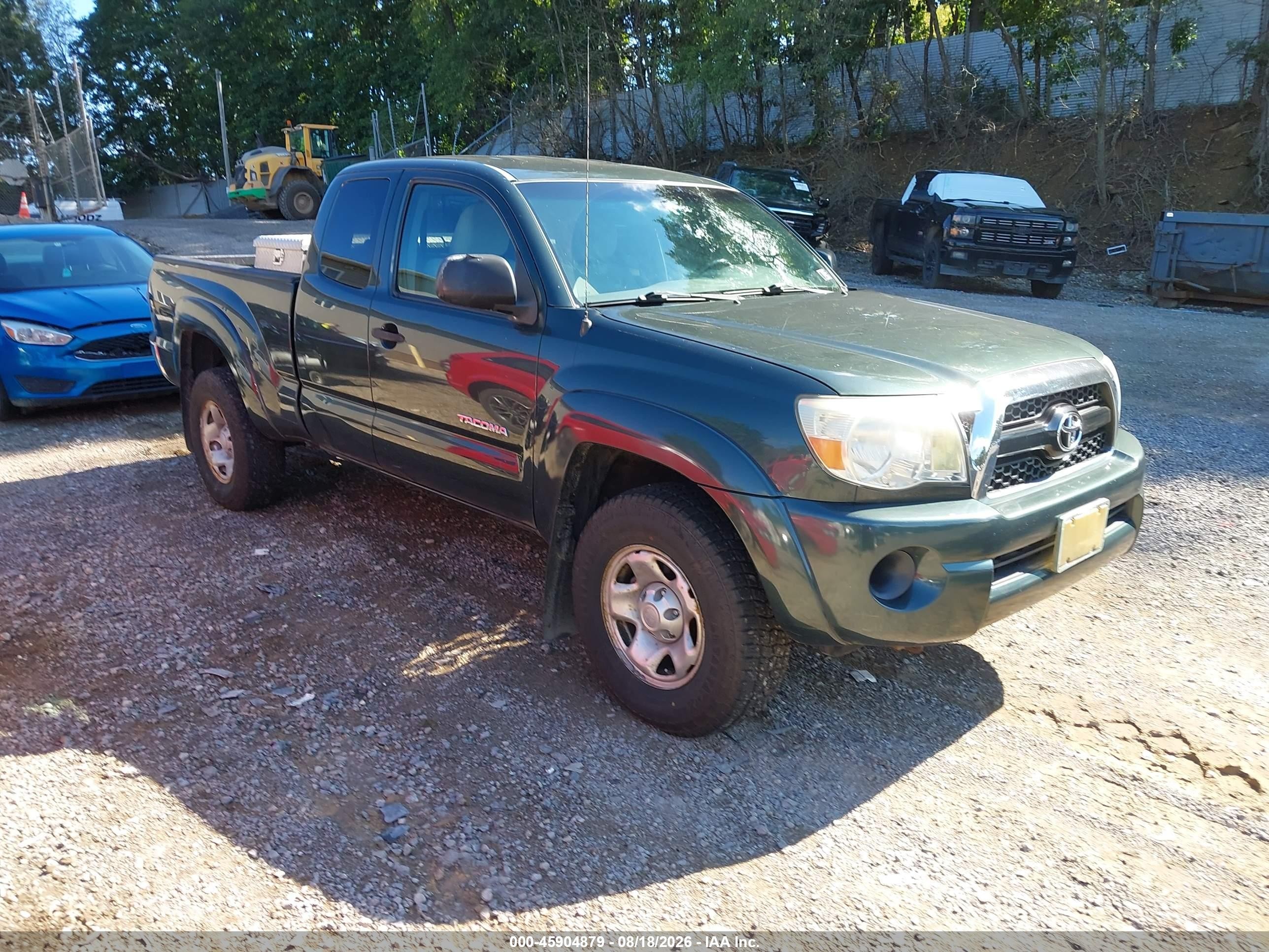 2011 Toyota Tacoma   Green vin: 5TFUX4EN2BX003923