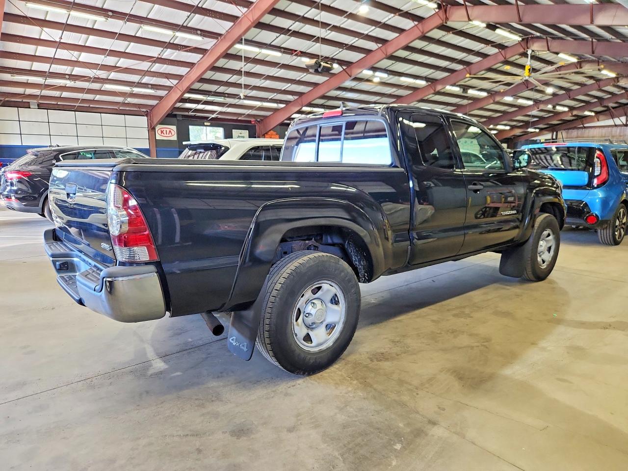 2014 Toyota Tacoma Base Black vin: 5TFUX4EN2EX025585
