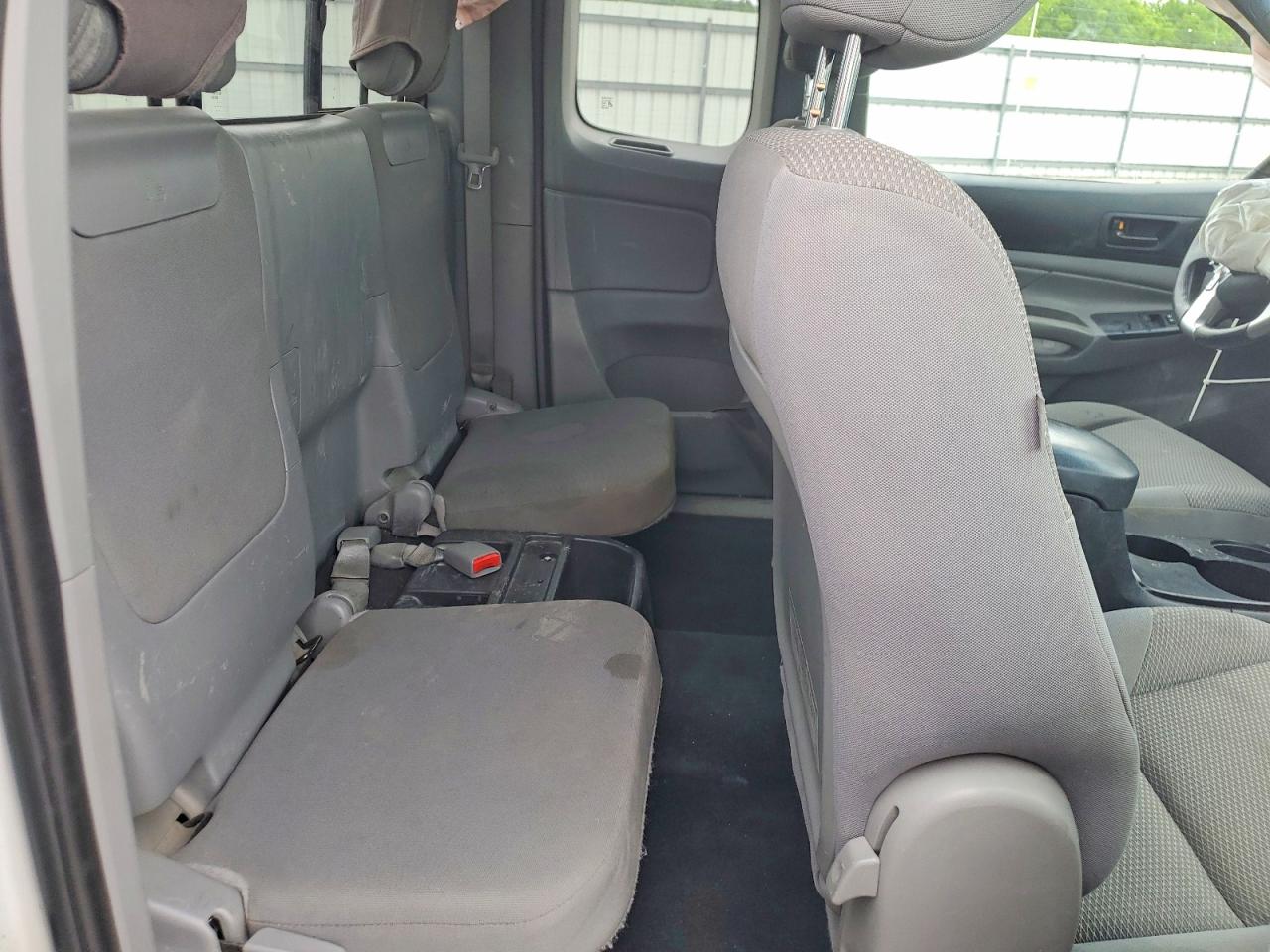 2014 Toyota Tacoma Access Cab White vin: 5TFUX4EN3EX024641
