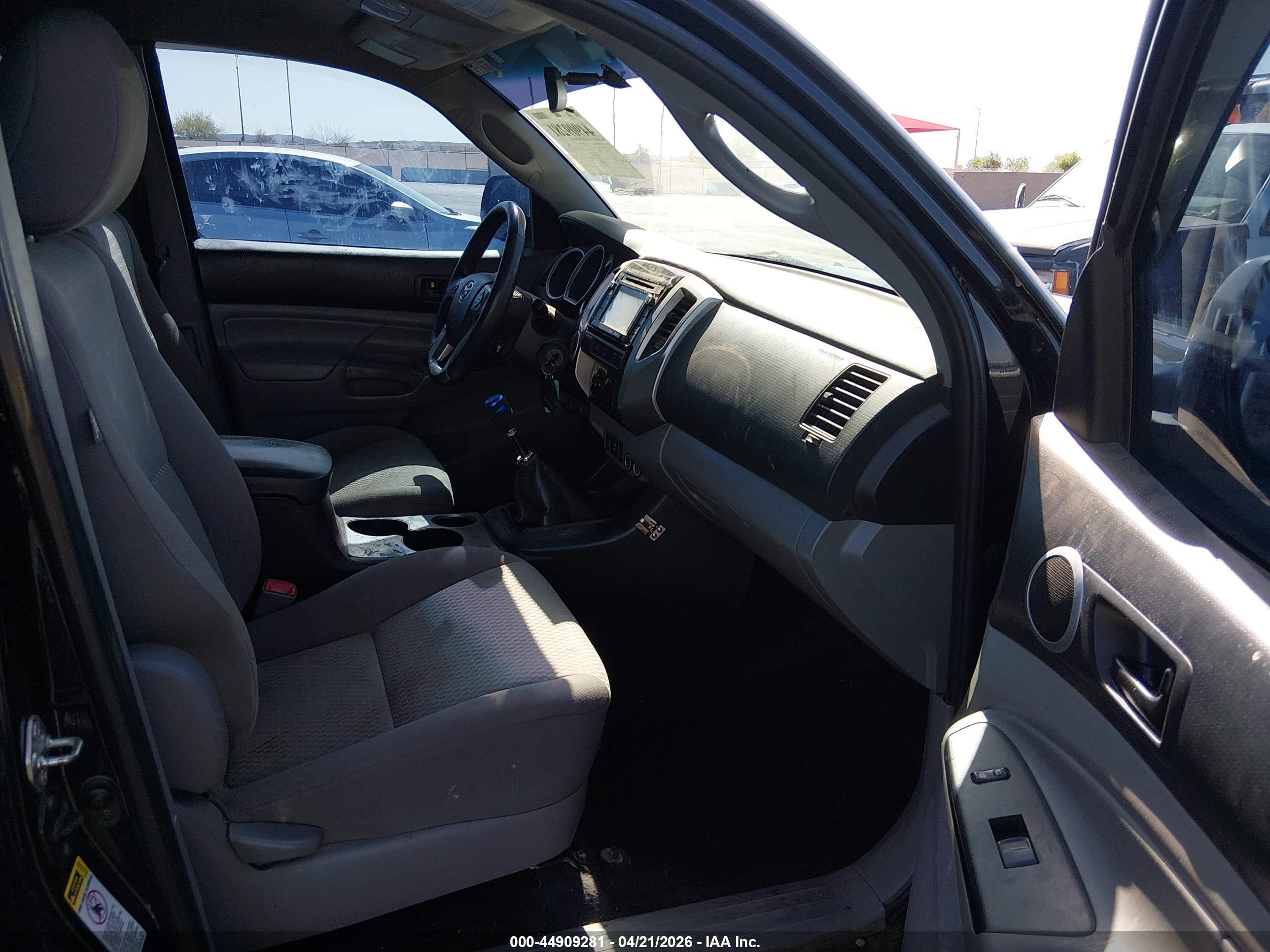 2014 Toyota Tacoma   Black vin: 5TFUX4EN3EX025790