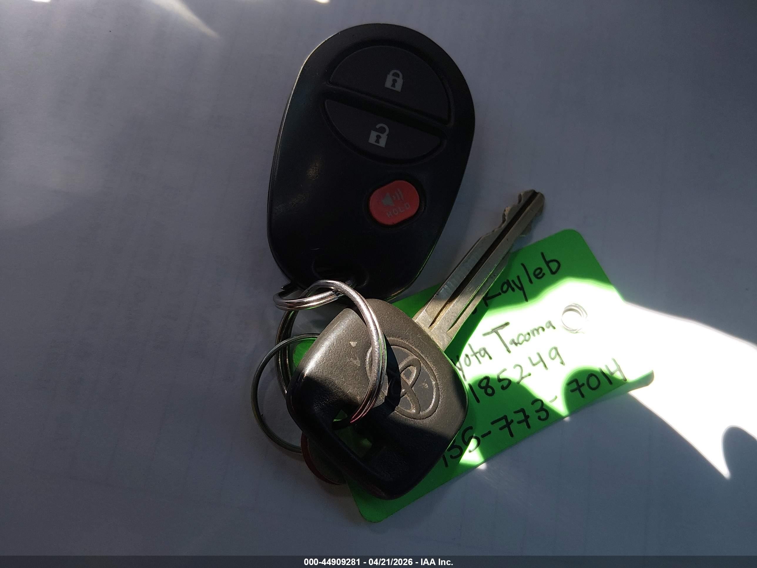 2014 Toyota Tacoma   Black vin: 5TFUX4EN3EX025790