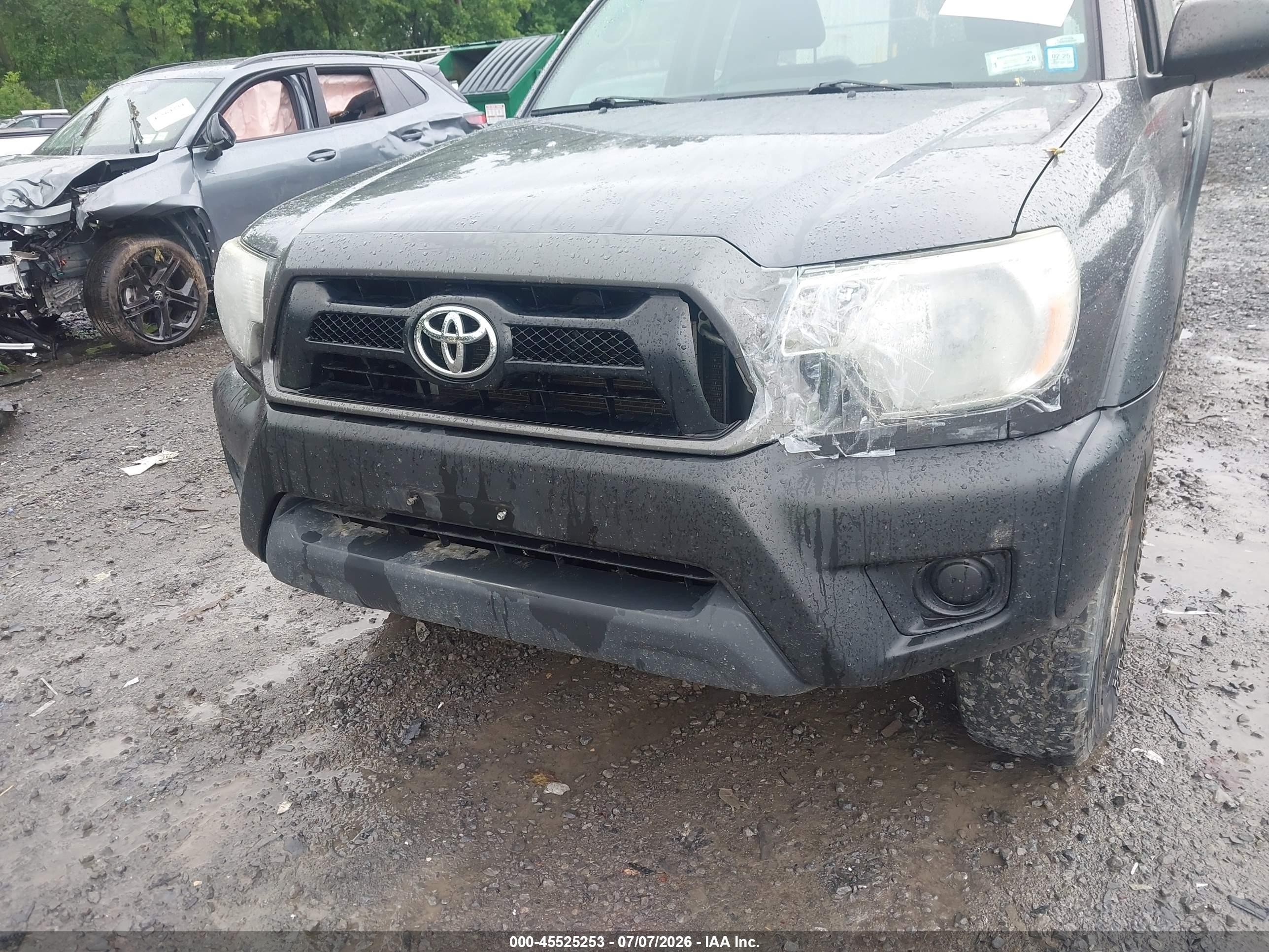2015 Toyota Tacoma   Gray vin: 5TFUX4EN3FX032904