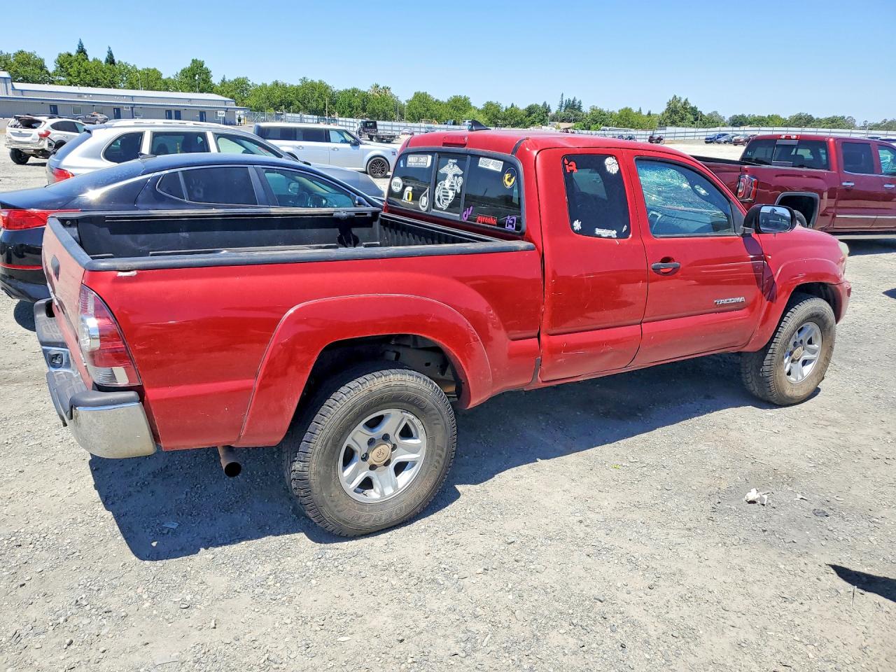 2015 Toyota Tacoma Access Cab Красный vin: 5TFUX4EN3FX037729