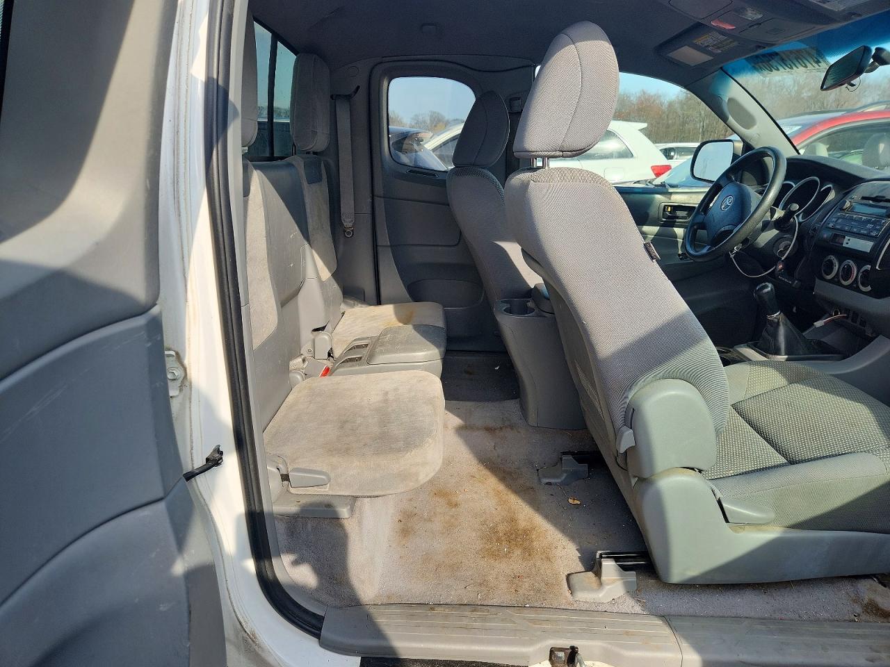 2011 Toyota Tacoma Access Cab White vin: 5TFUX4EN4BX003356